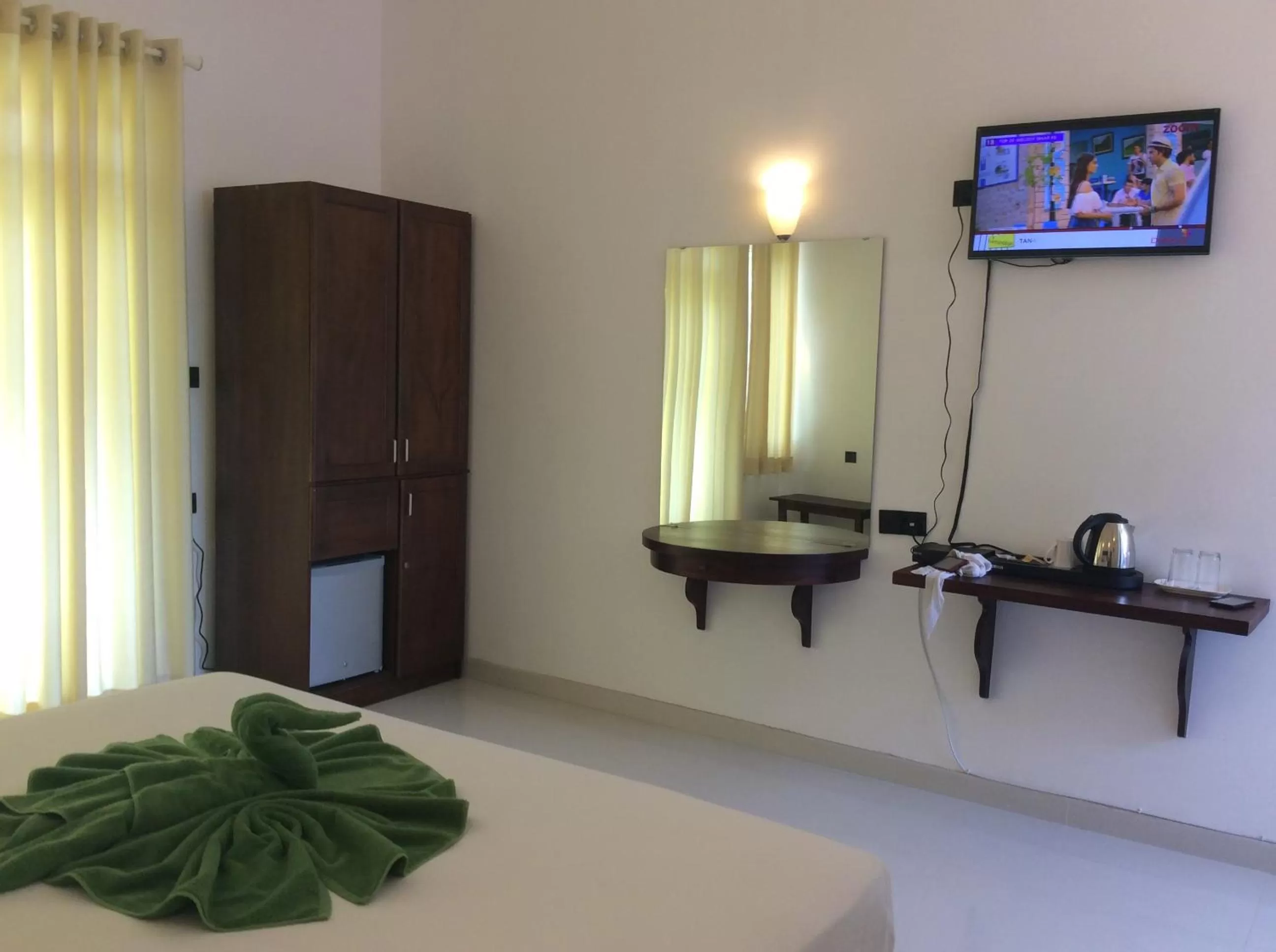 Bedroom, Bed in Lemazone Inn