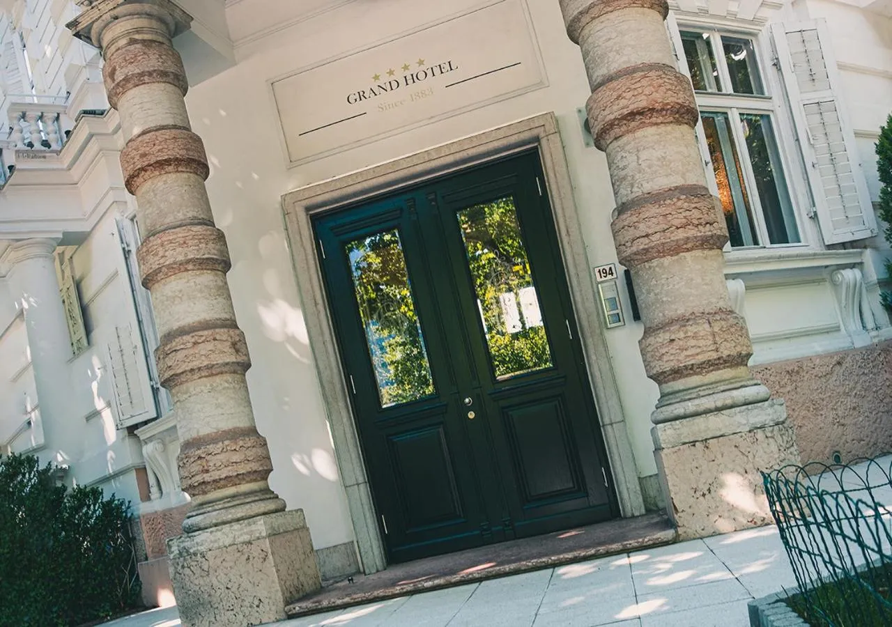 Property building in Grand Hotel Bellevue - adults only