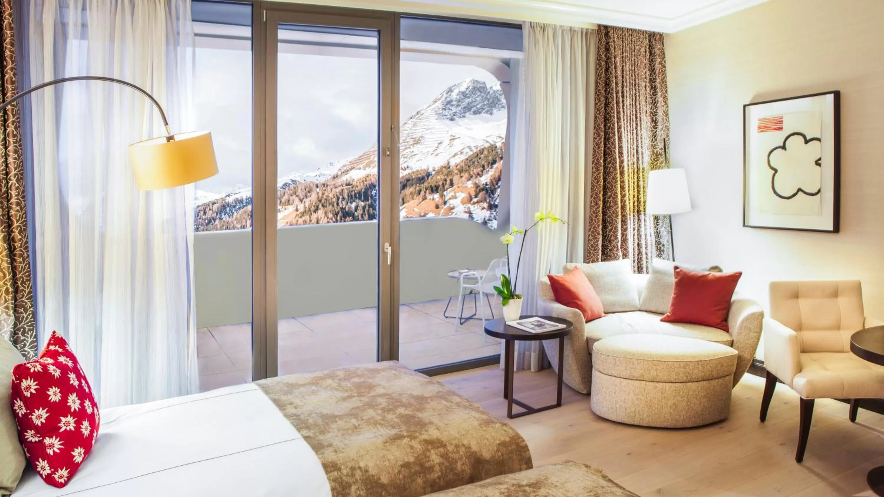 Photo of the whole room in AlpenGold Hotel Davos
