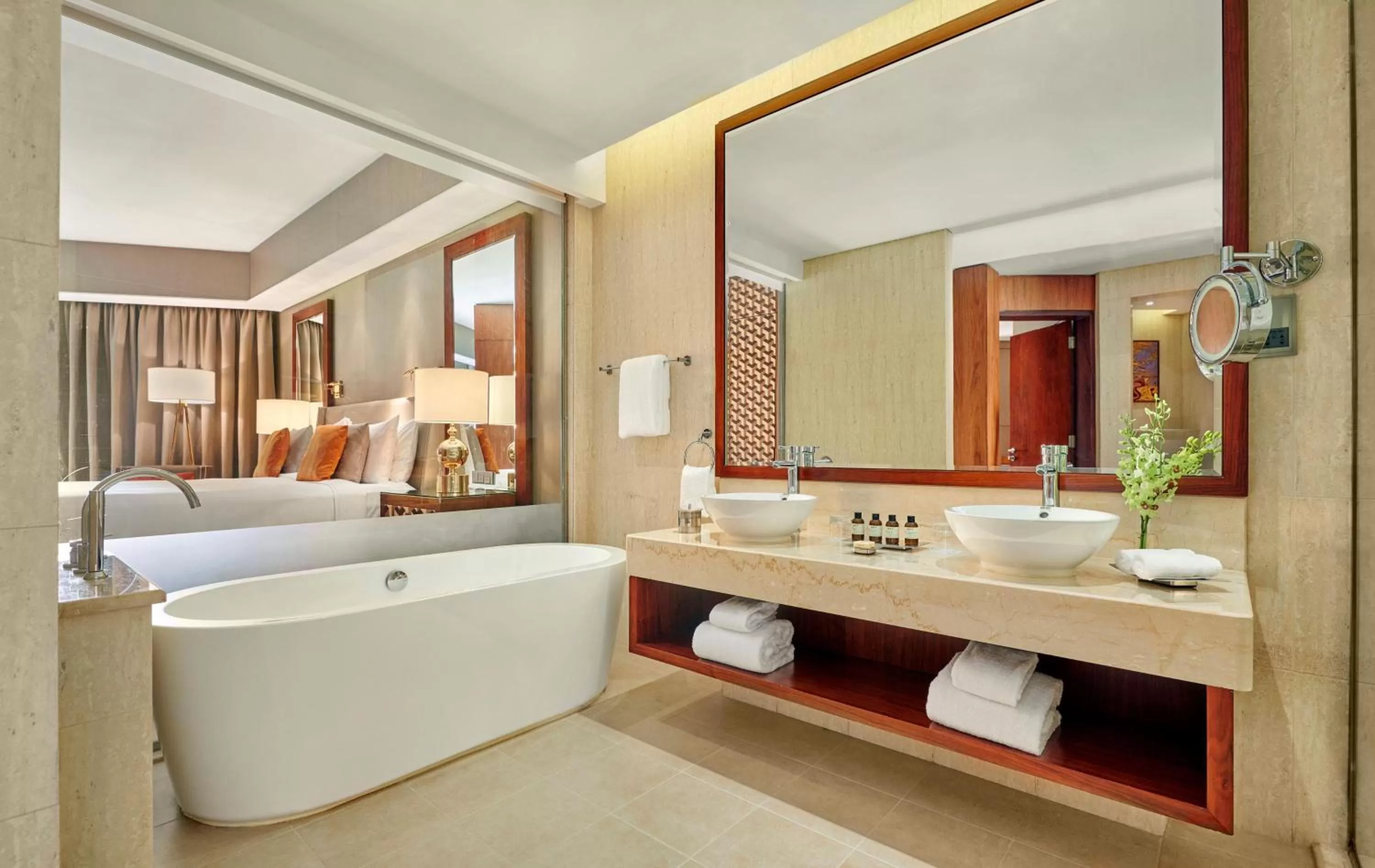 Bathroom, Bed in Fairmont Ajman