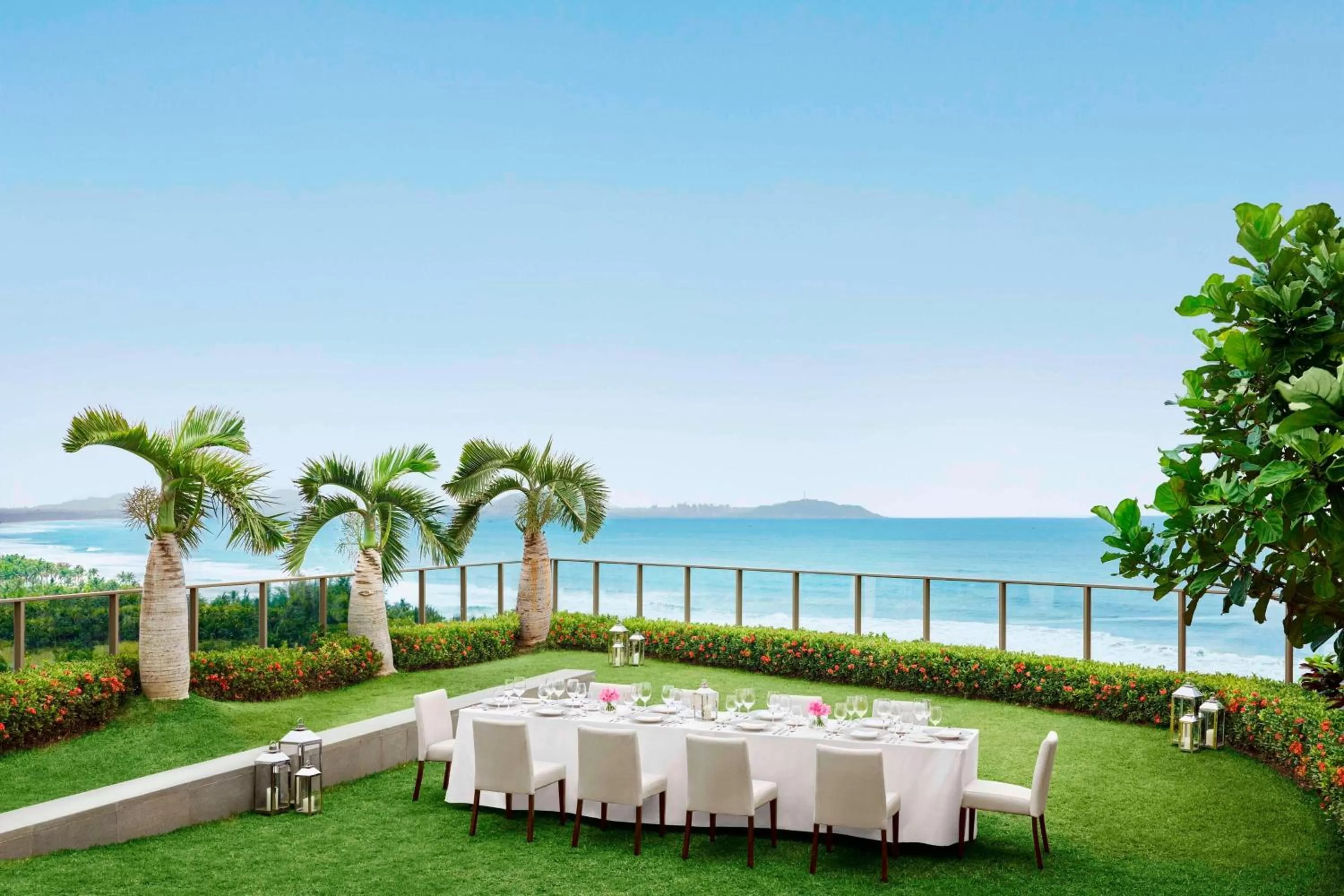 Bedroom in The Sanya EDITION