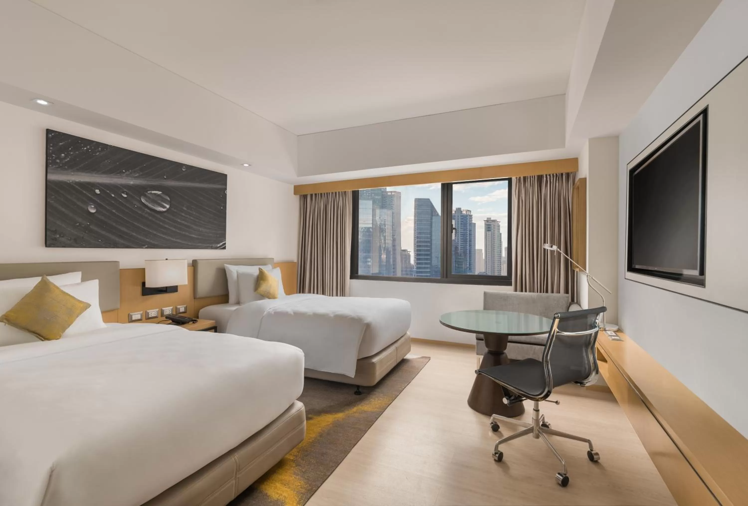 TV and multimedia, Bed in Seda Bonifacio Global City