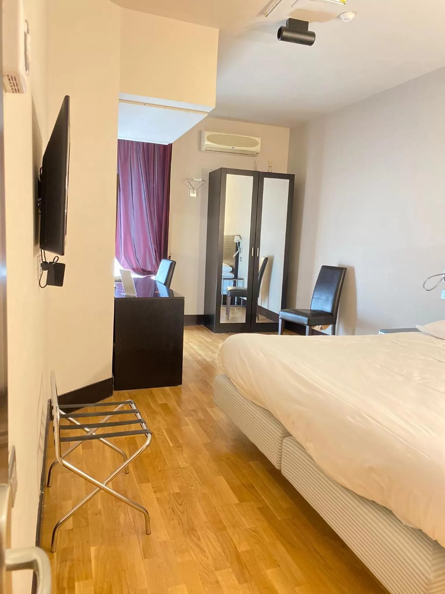 Bed in MH Design Hotel