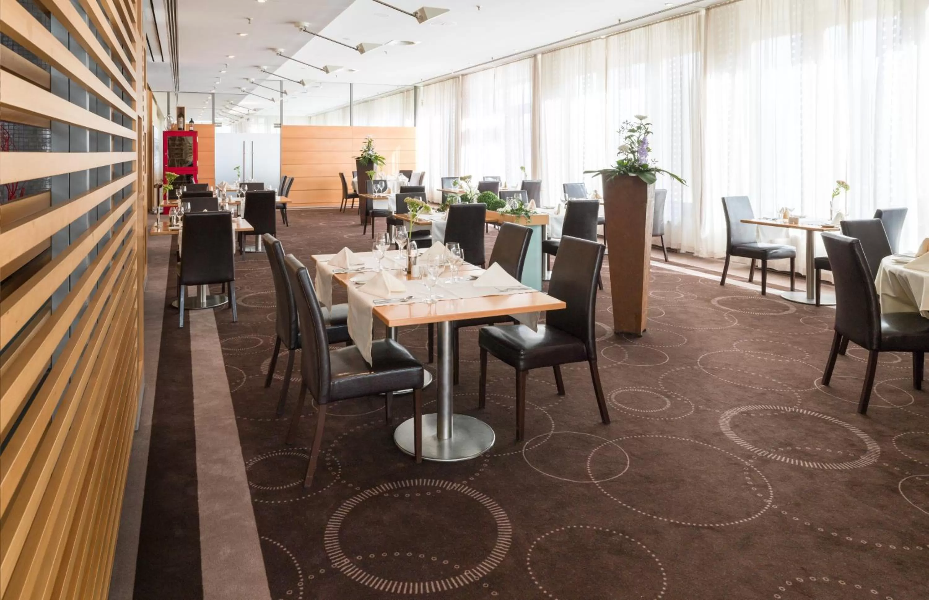 Restaurant/places to eat in Radisson Blu Hotel Hannover