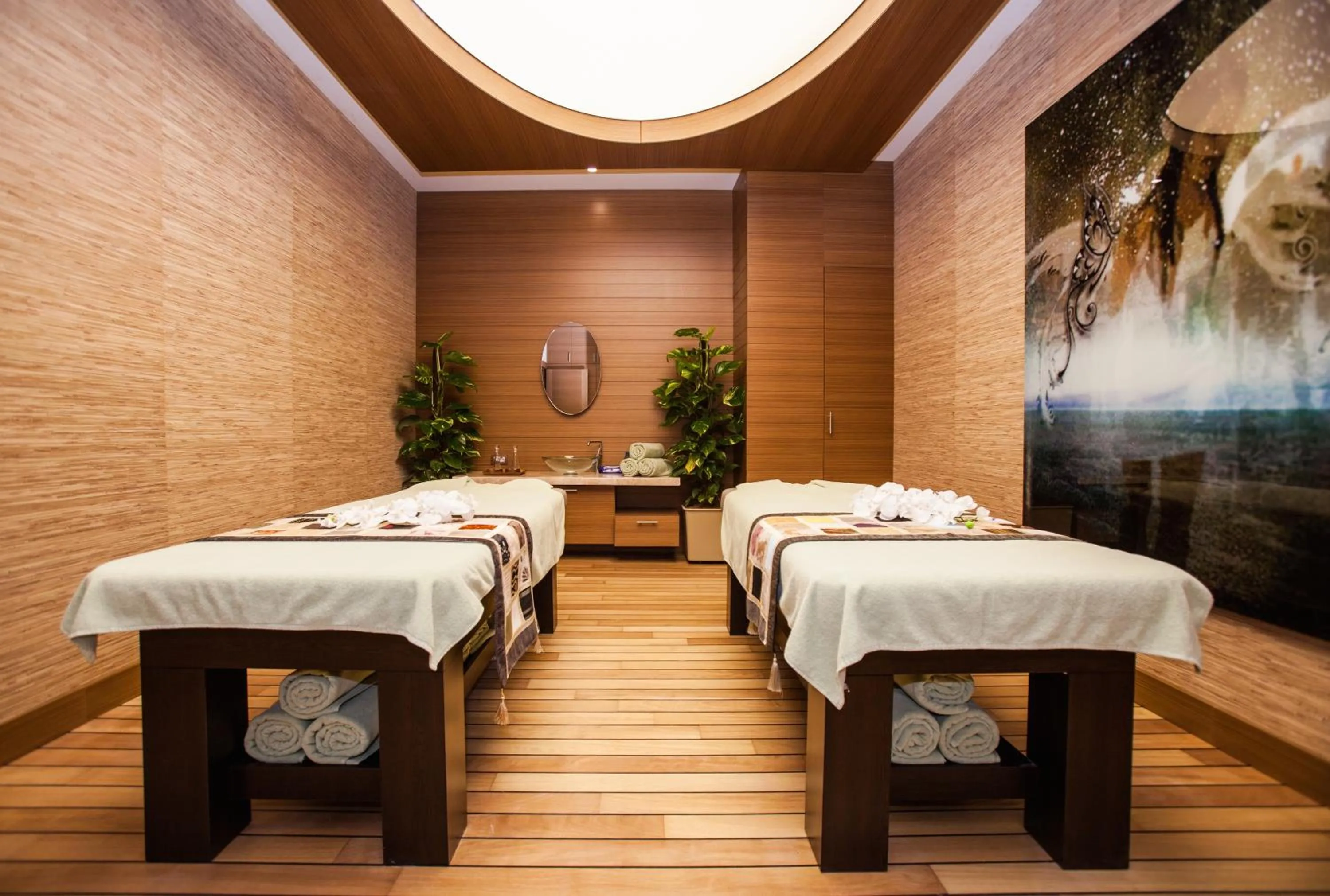 Massage, Bed in Gorrion Hotel Istanbul