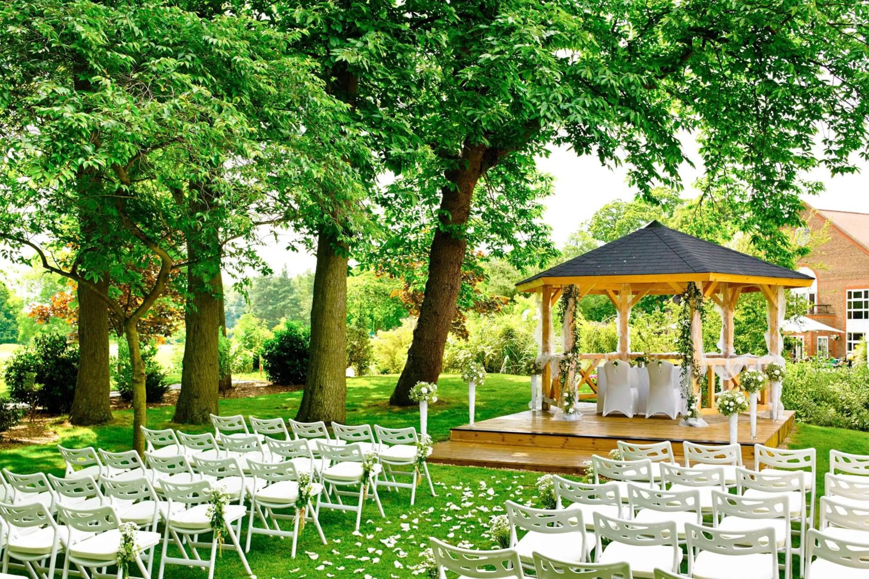 Banquet/Function facilities in Delta Hotels by Marriott Tudor Park Country Club