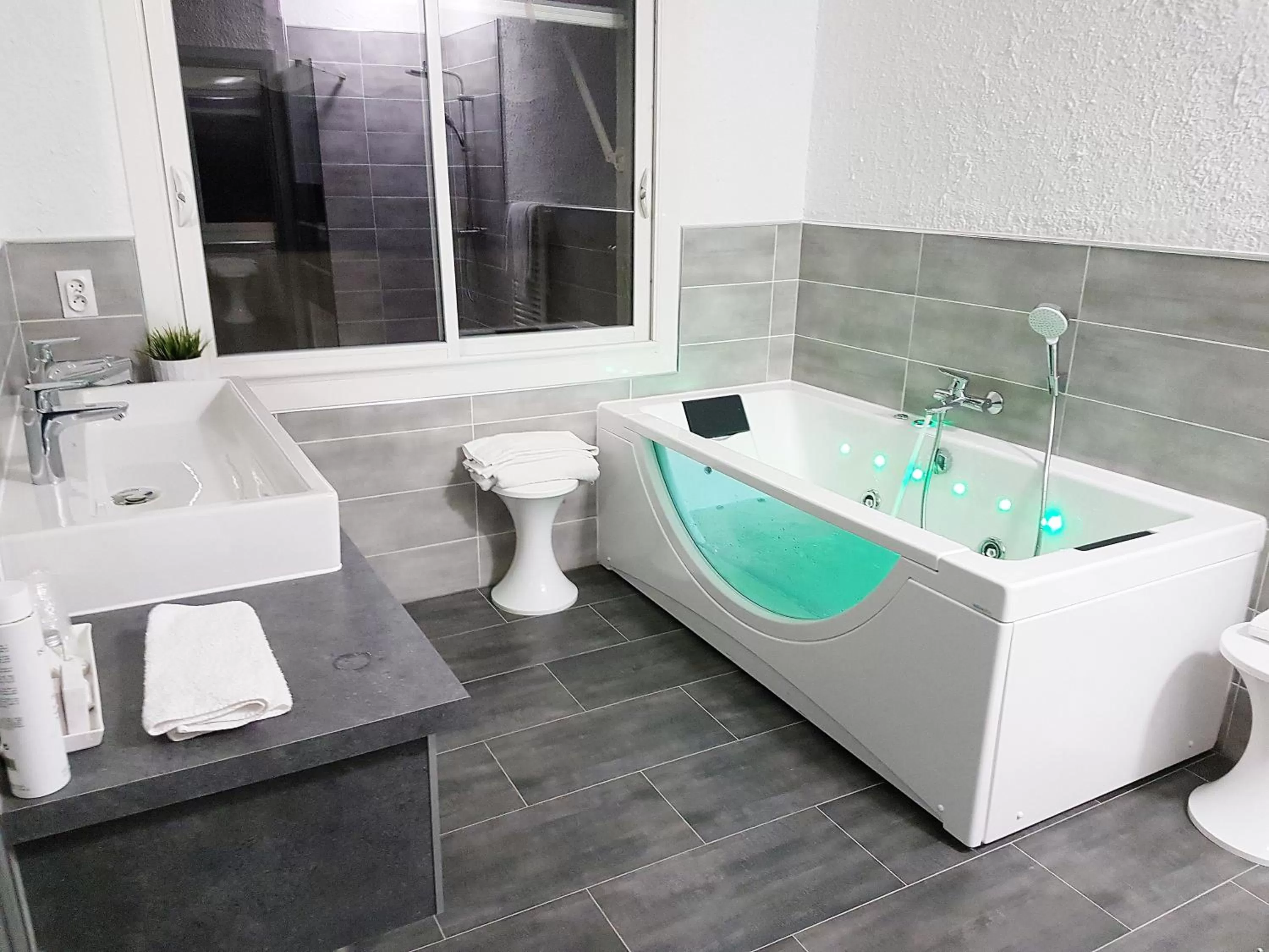 Bathroom in Domaine du Lac - Teritoria