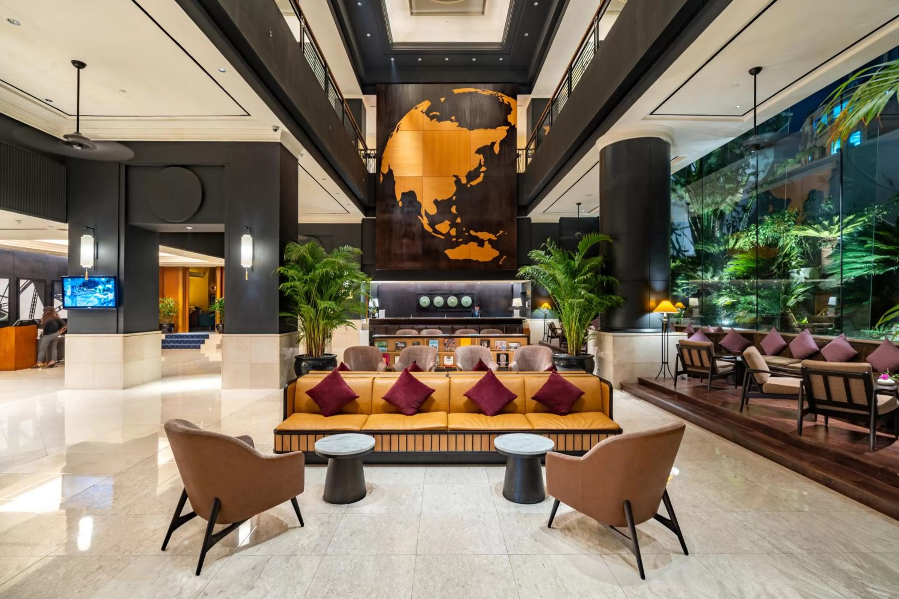 Lobby or reception in Hôtel du Parc Hanoï