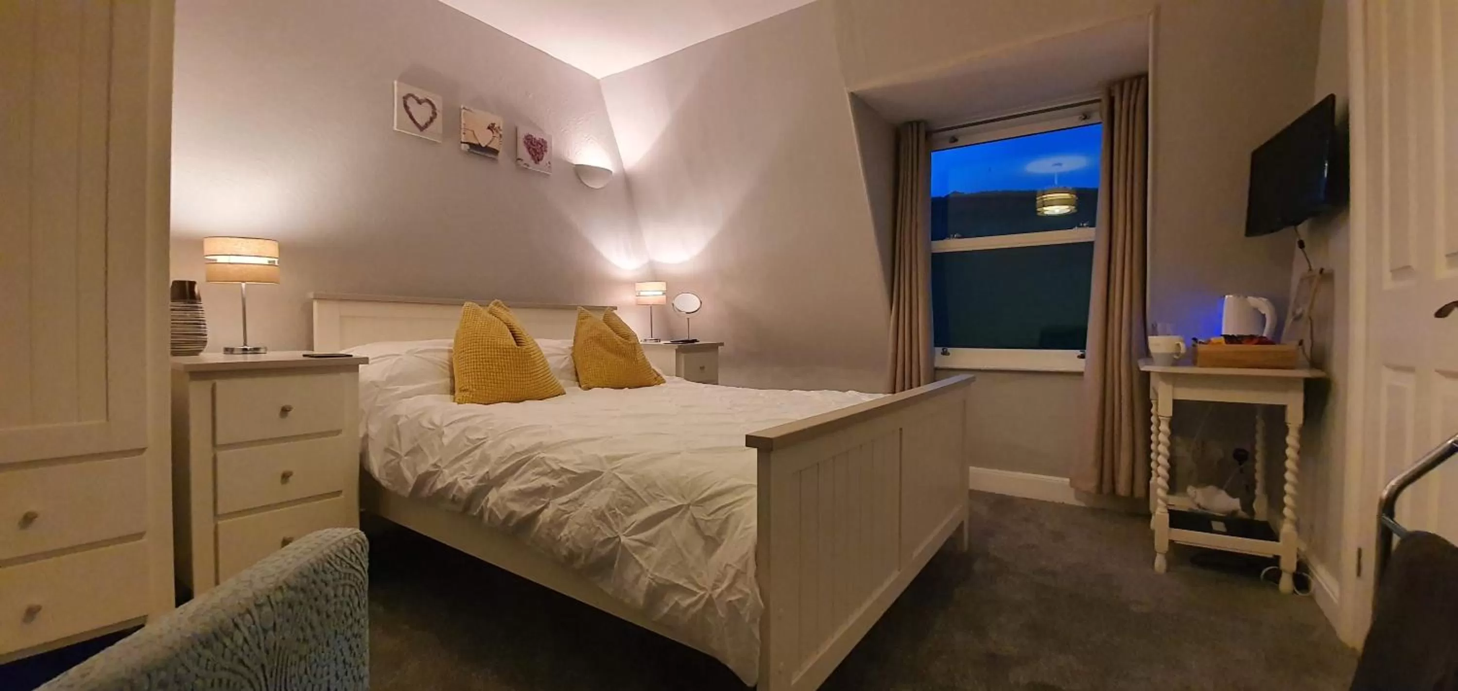 Bedroom, Bed in Rocky Cove Bed and Breakfast