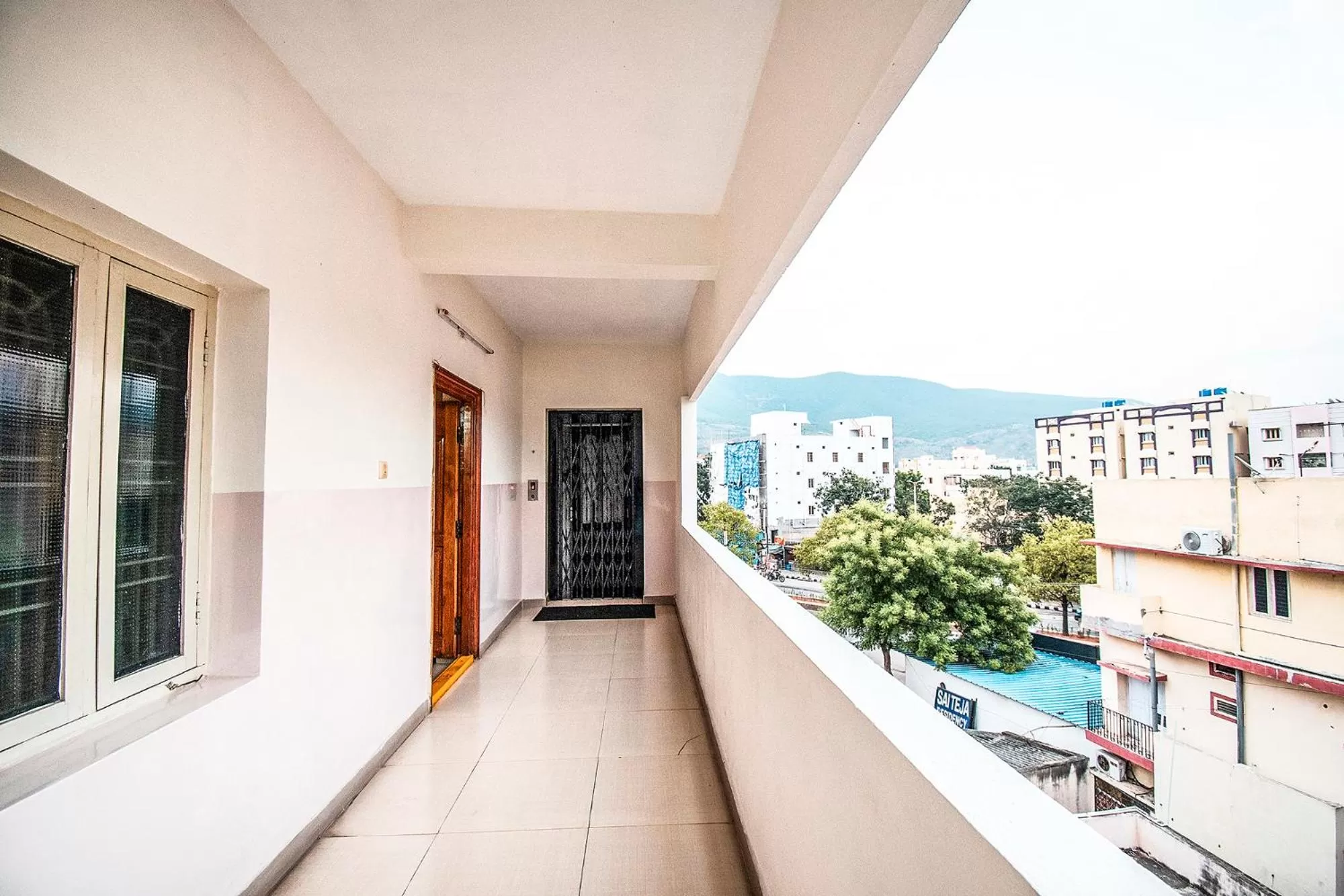 Balcony/Terrace in FabHotel Aditya Yatri Nivas