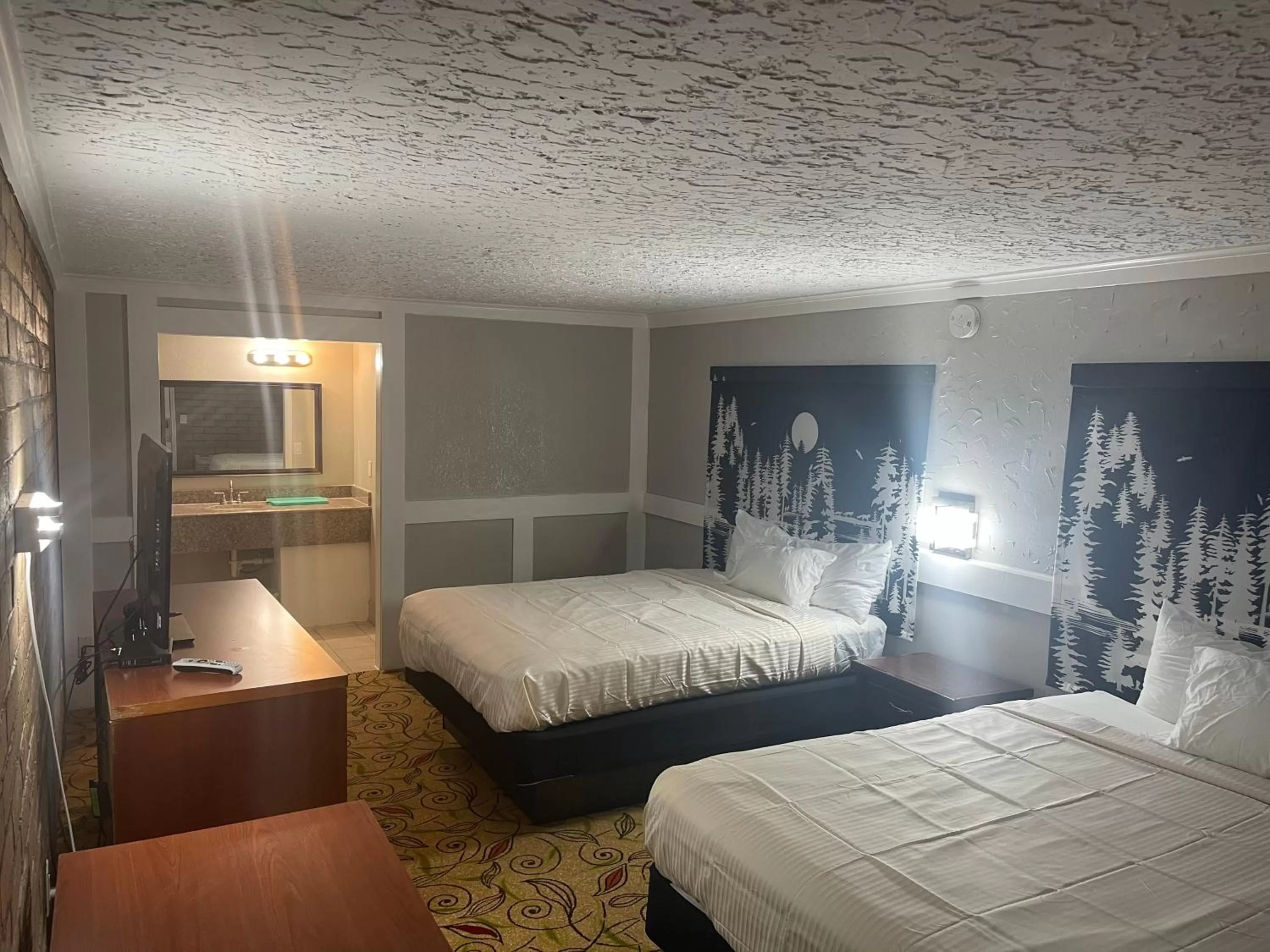 Bedroom, Bed in Stratford House Inn