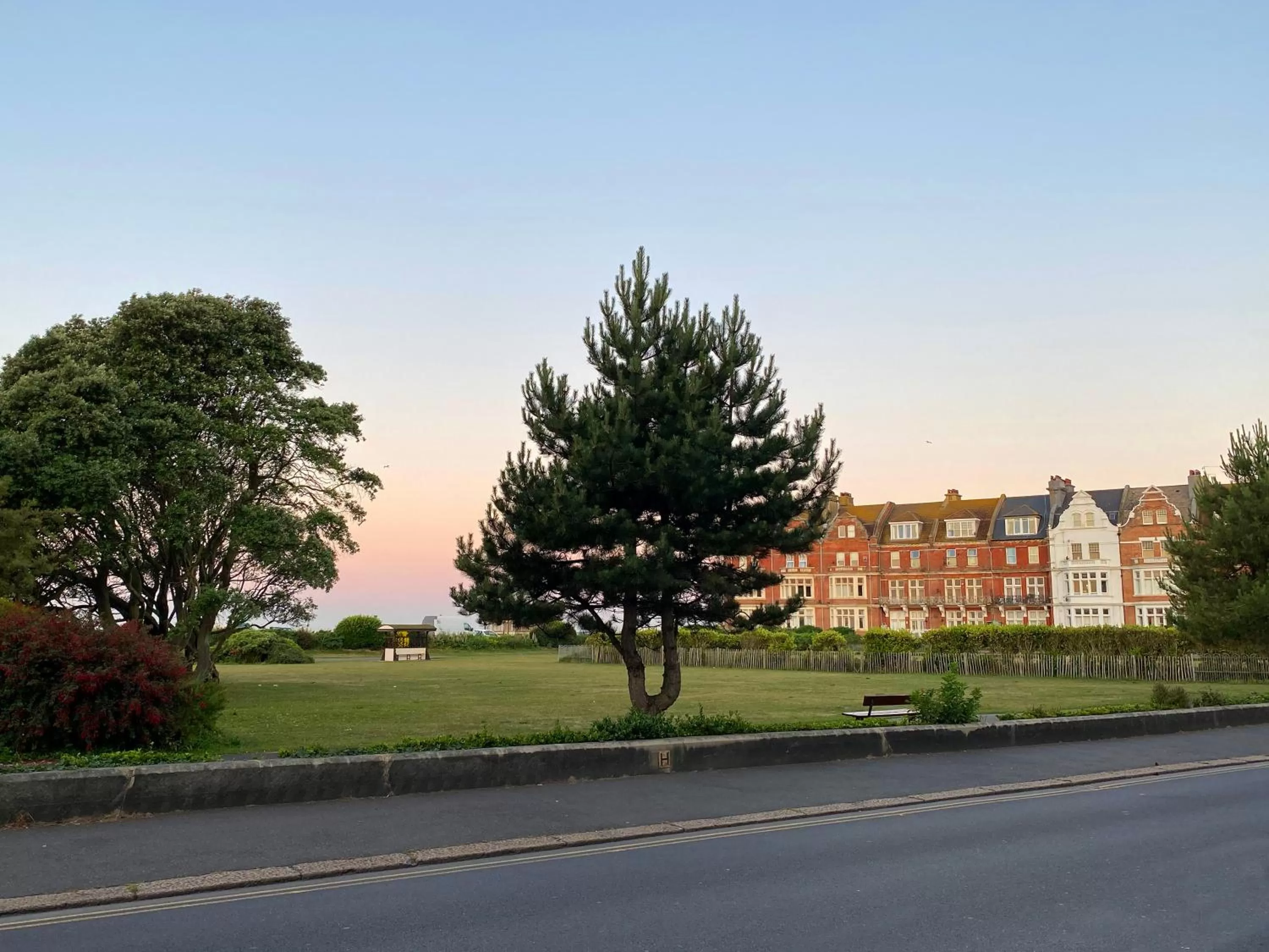 Property building in 15 Grosvenor