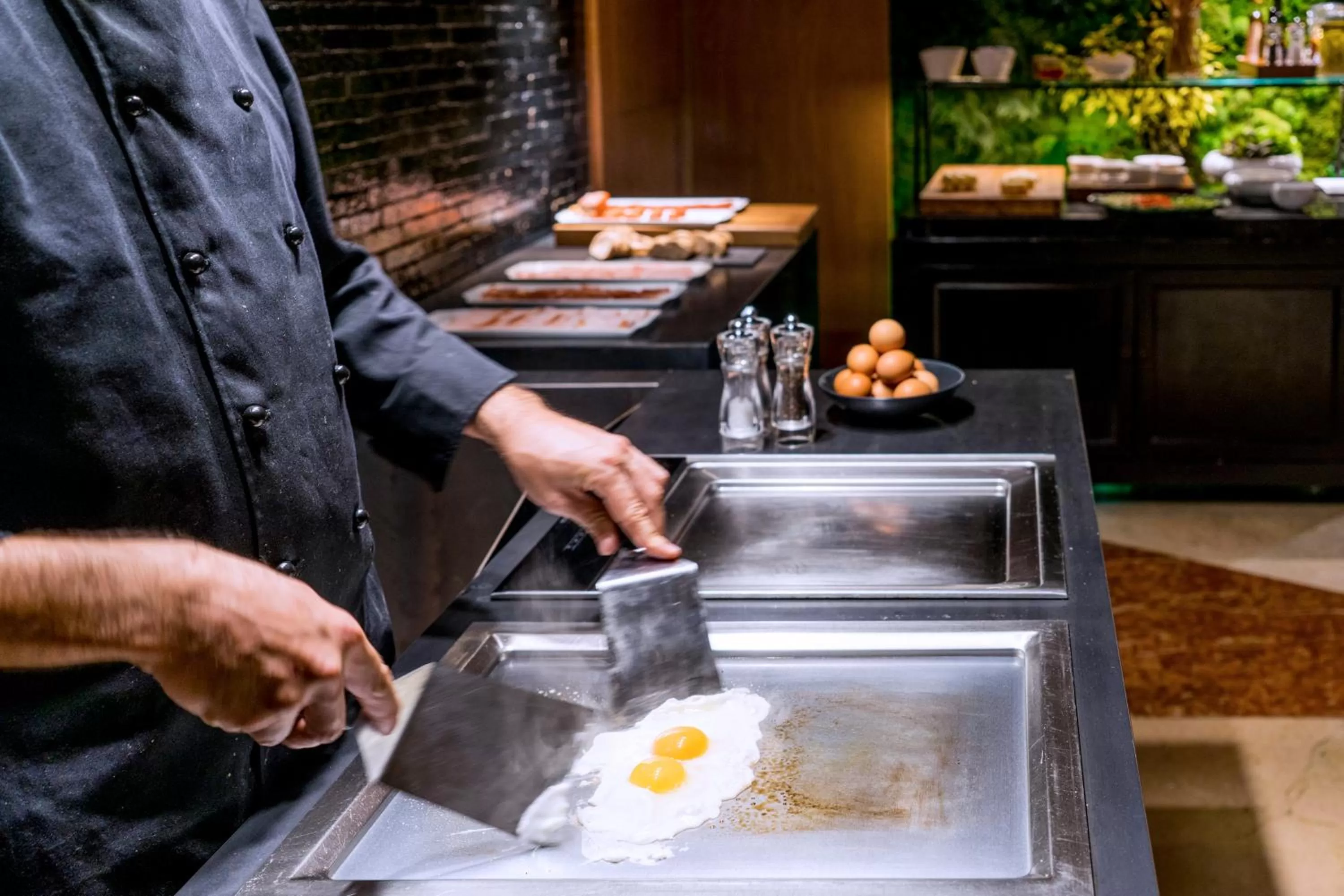 Breakfast in Claris Hotel & Spa GL, a Small Luxury Hotel of the World