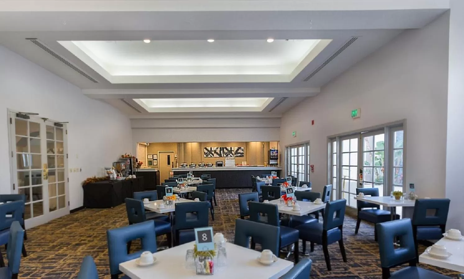 American breakfast in Best Western Posada Royale Hotel & Suites