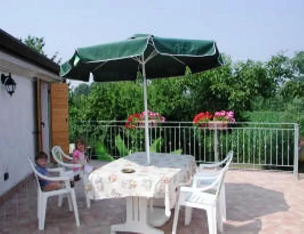 Patio in B&B Al Tramonto