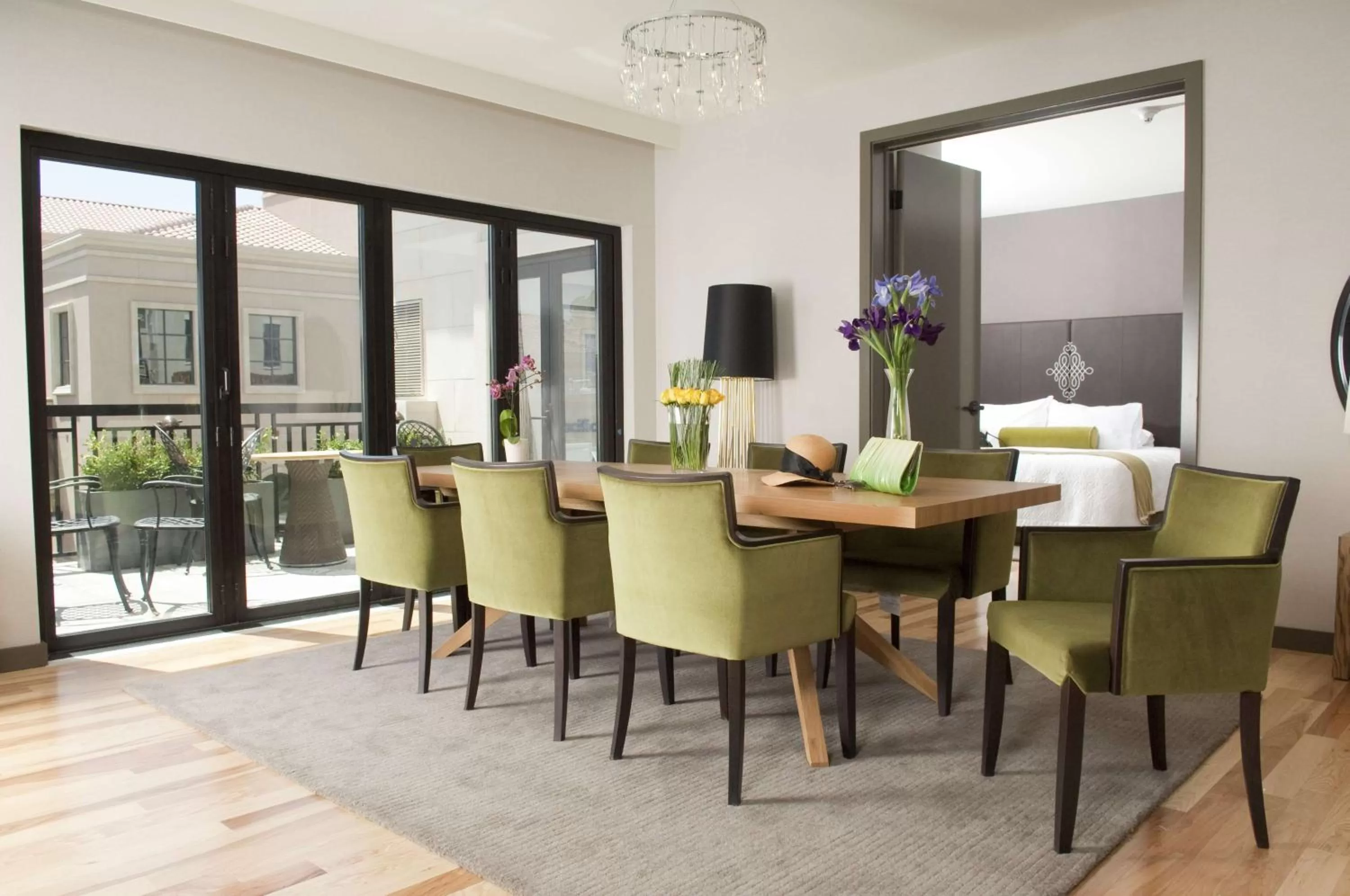 Photo of the whole room in Andaz Napa, By Hyatt