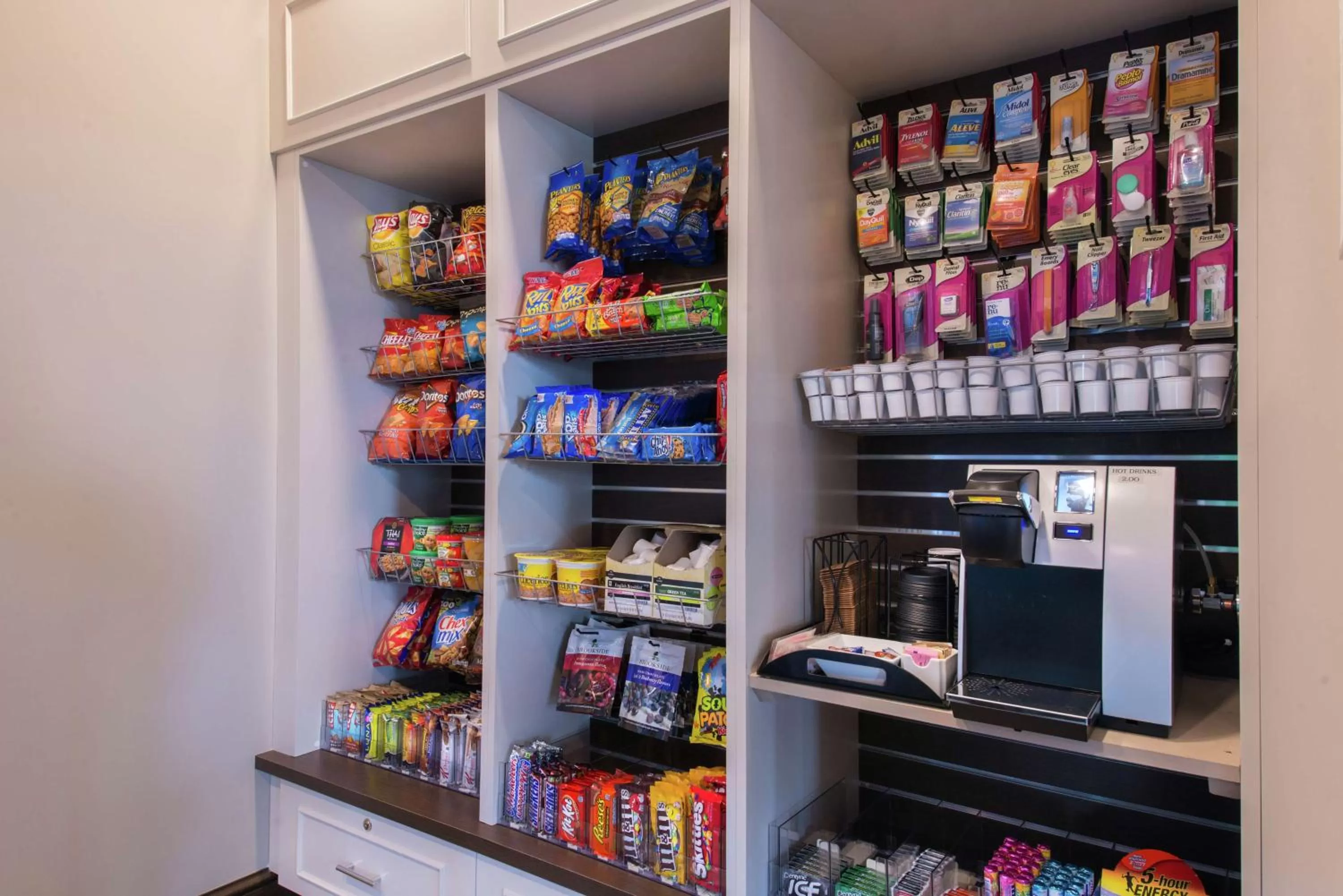 Restaurant/places to eat in Hilton Garden Inn Bristol