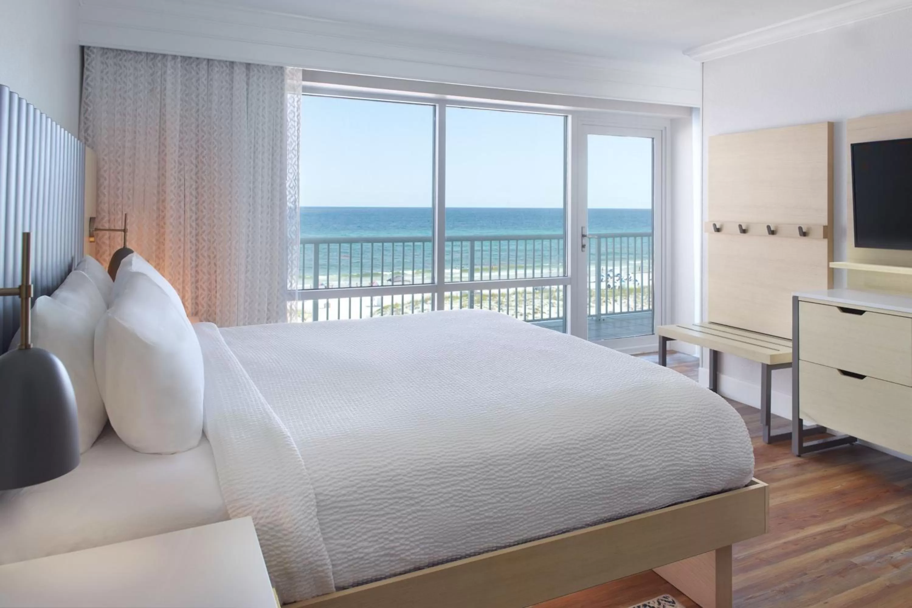 Bedroom, Bed in SpringHill Suites by Marriott Pensacola Beach