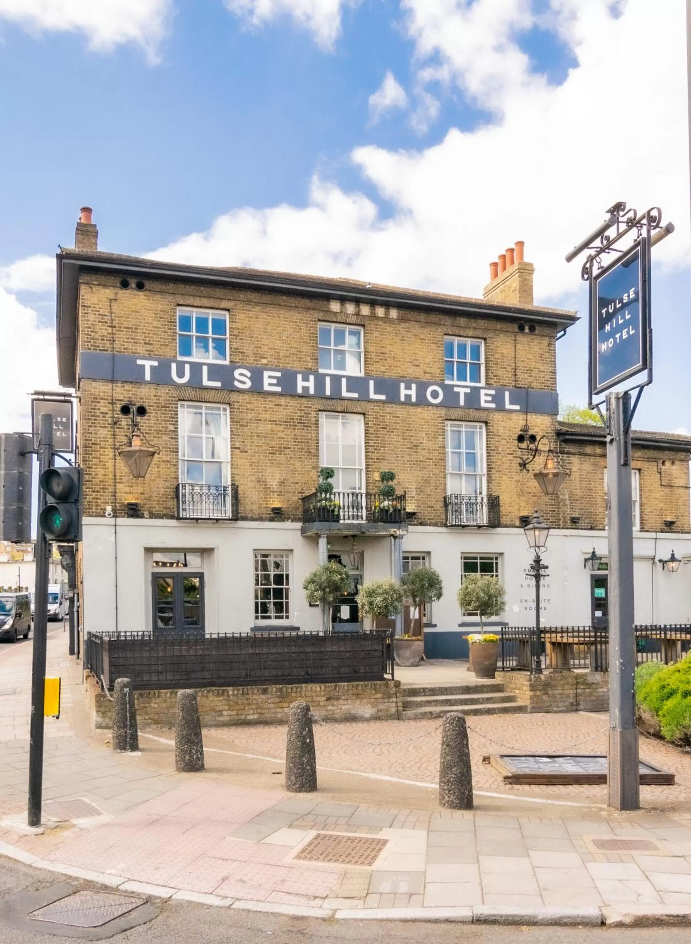 Property building in Tulse Hill Hotel