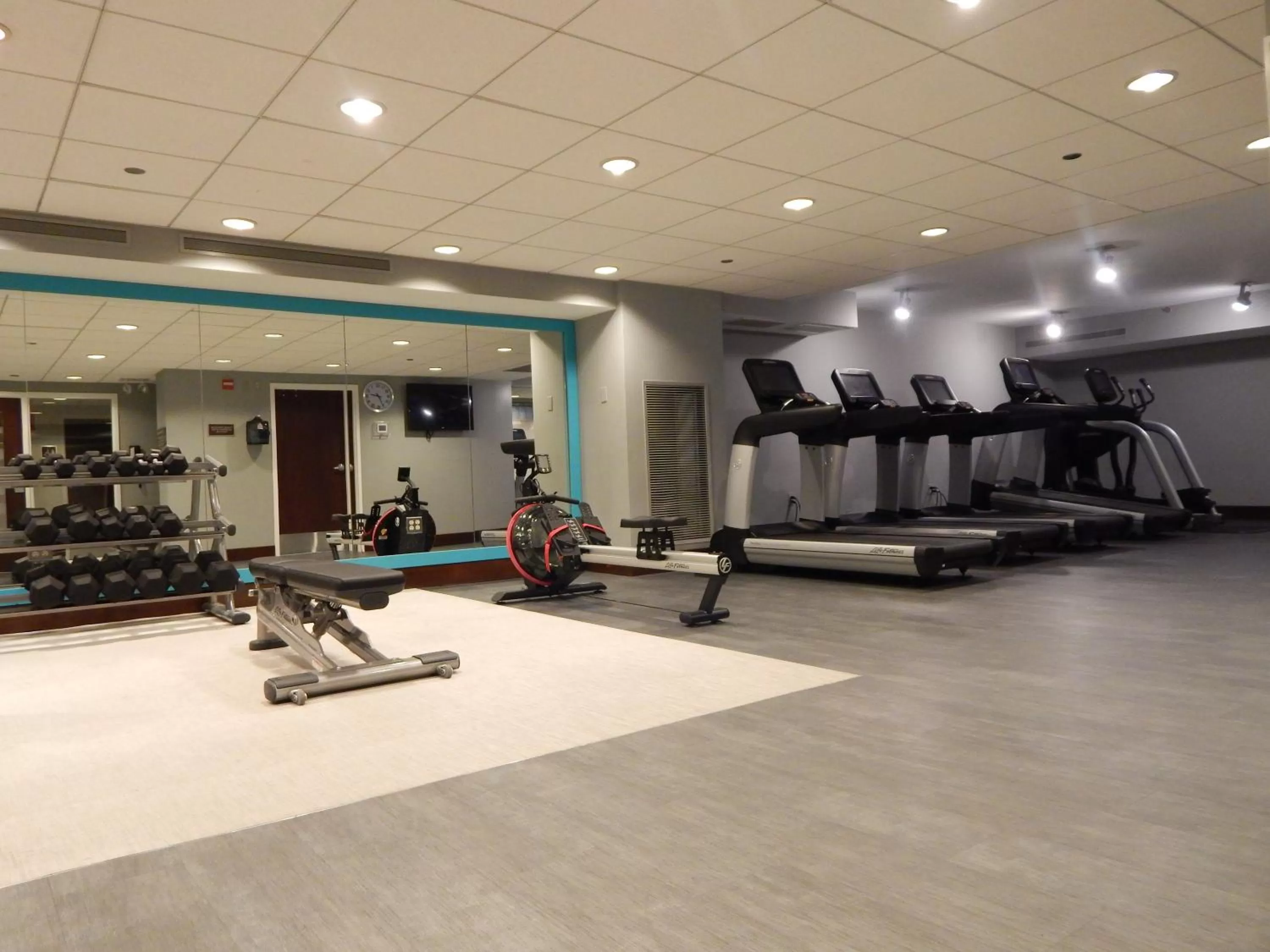 Spa and wellness centre/facilities in Crowne Plaza - Chicago West Loop by IHG