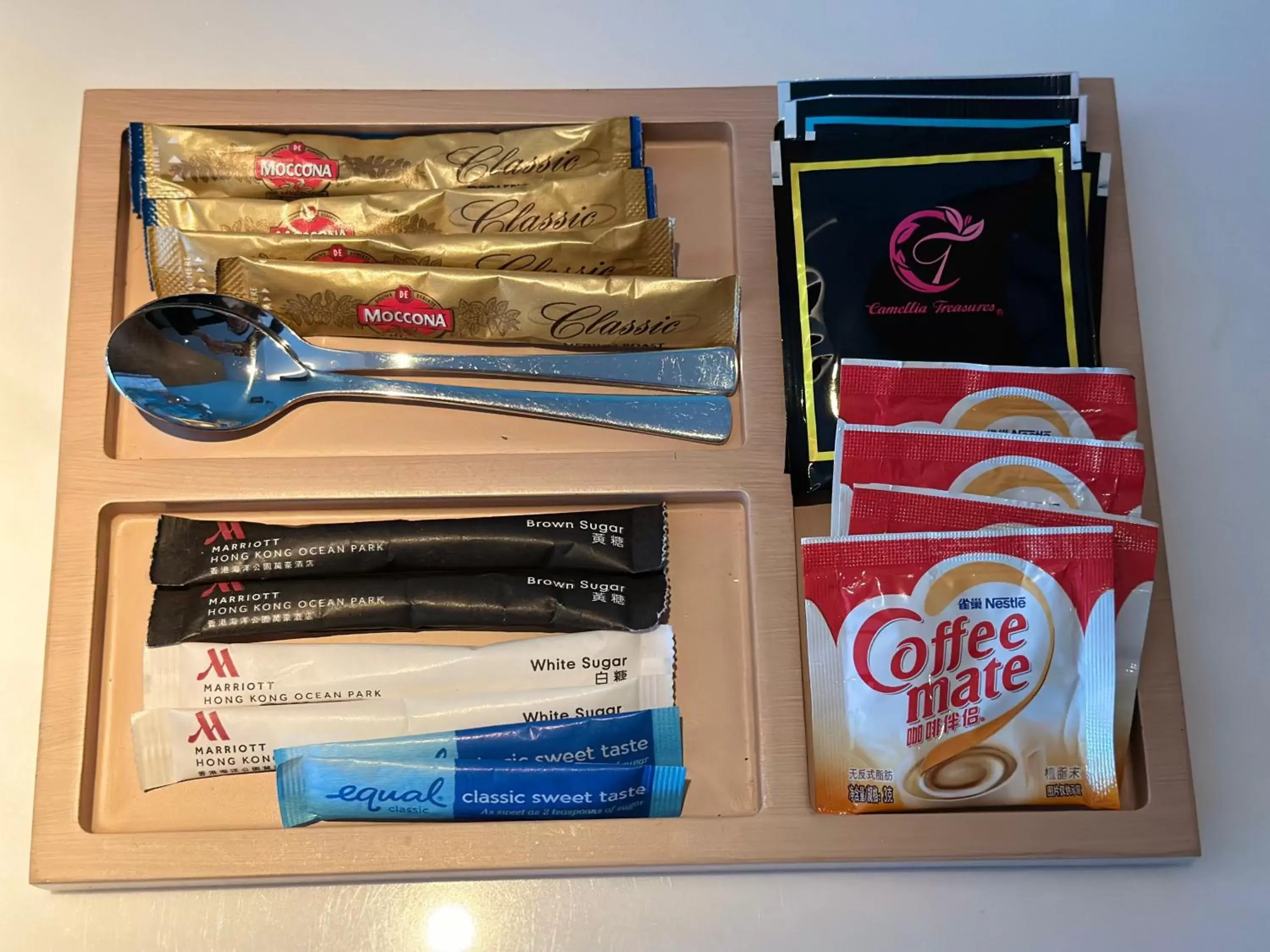 King Room - Club Level in Hong Kong Ocean Park Marriott Hotel King Room - Club Level in Hong Kong Ocean Park Marriott Hotel