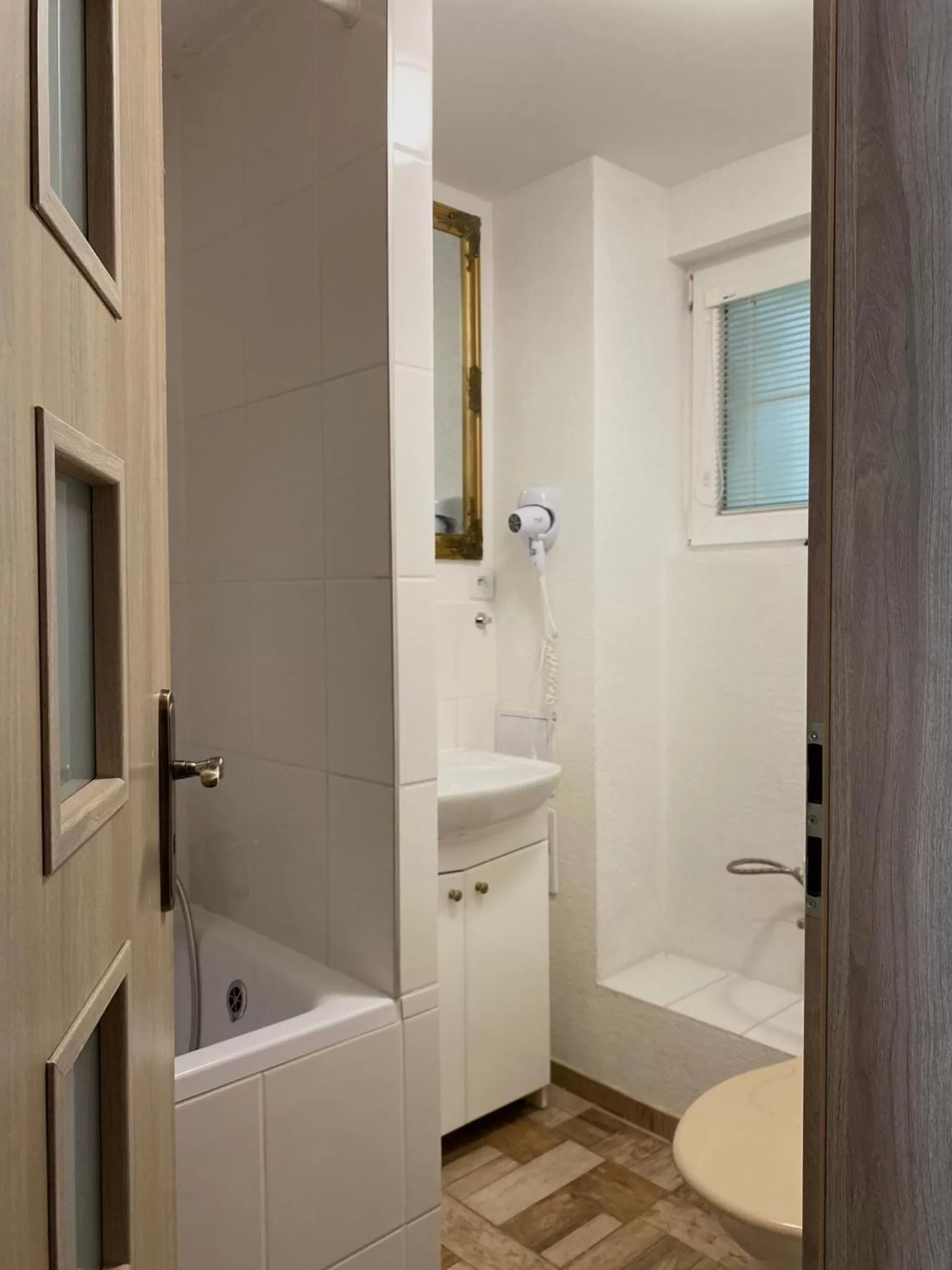 Bathroom in Spa & Pool Apartment Hotel - Restaurant VILLA IVICA