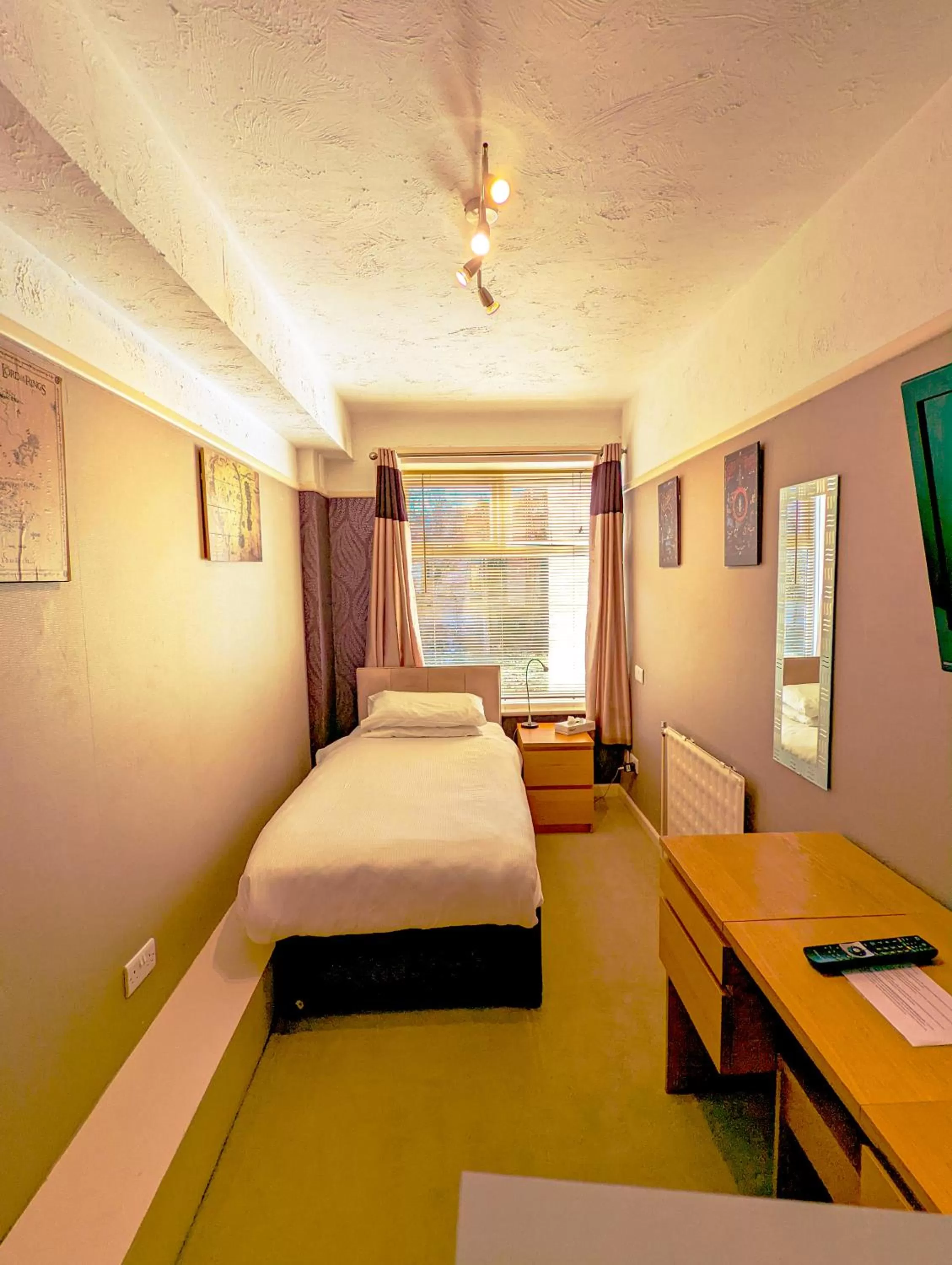 Bedroom, Bed in Hotel Celebrity Bournemouth East Cliff by Villare hotels