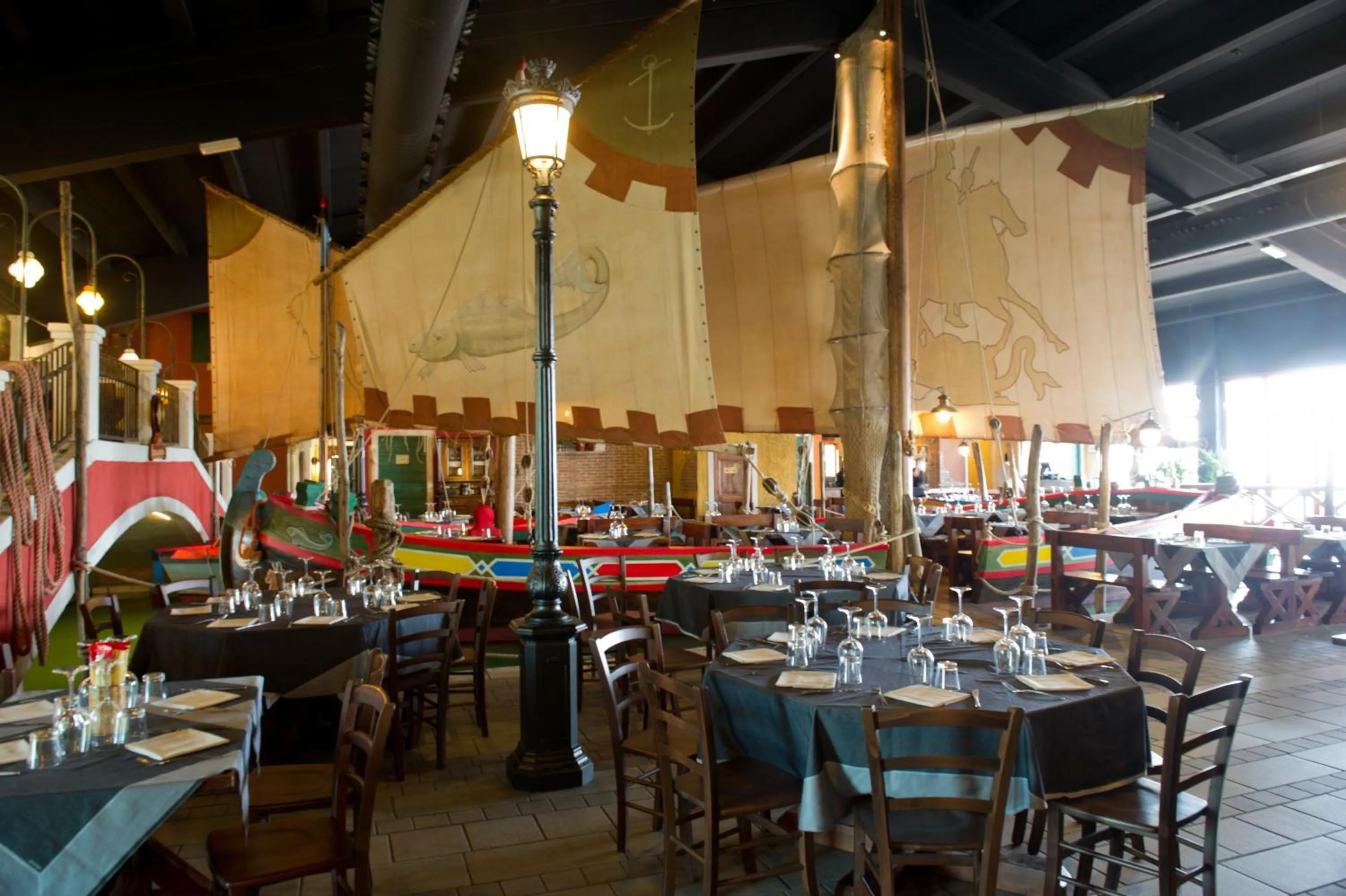 Restaurant/places to eat in Autohotel Venezia