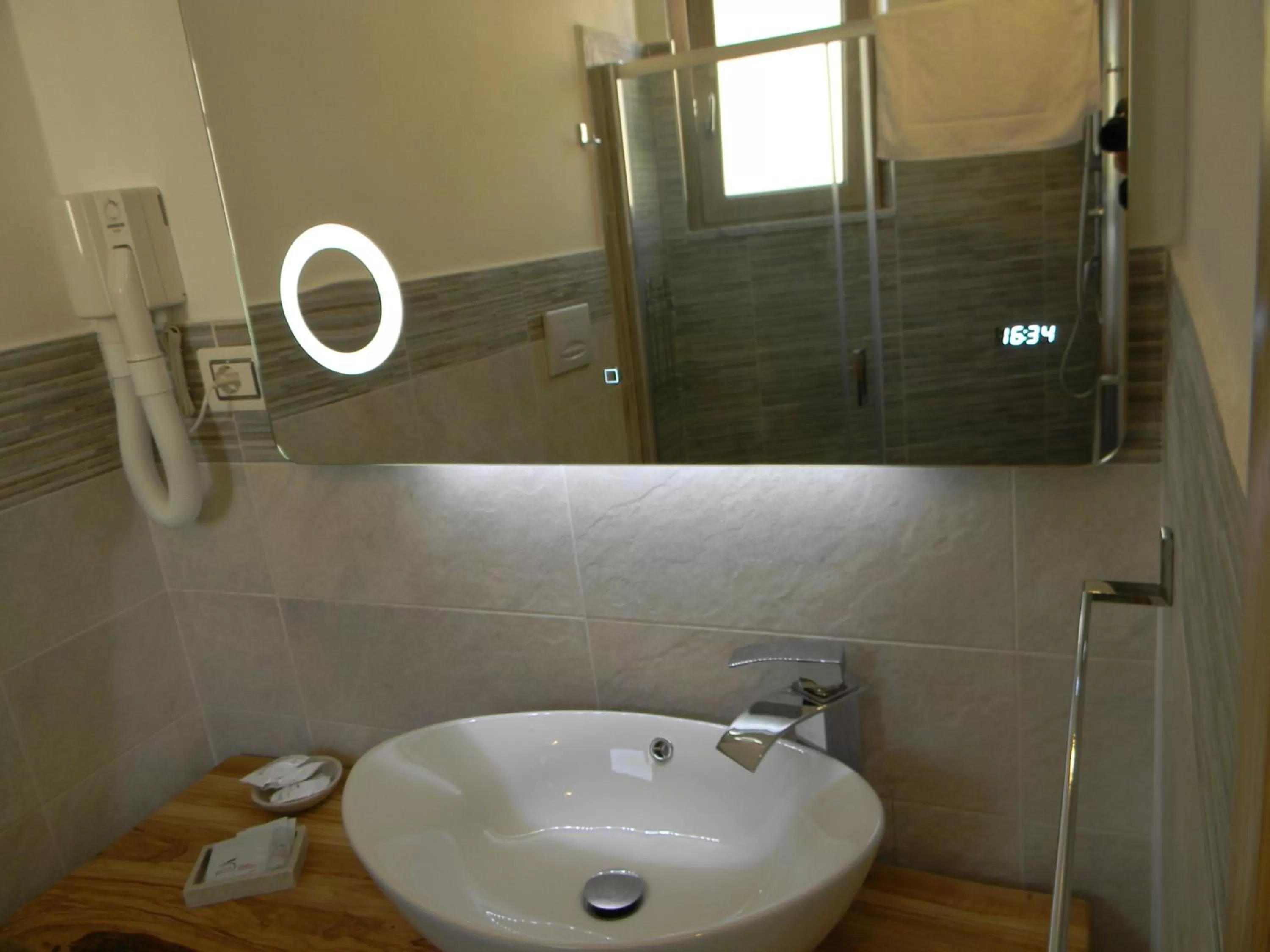 Bathroom in Tropeacentro