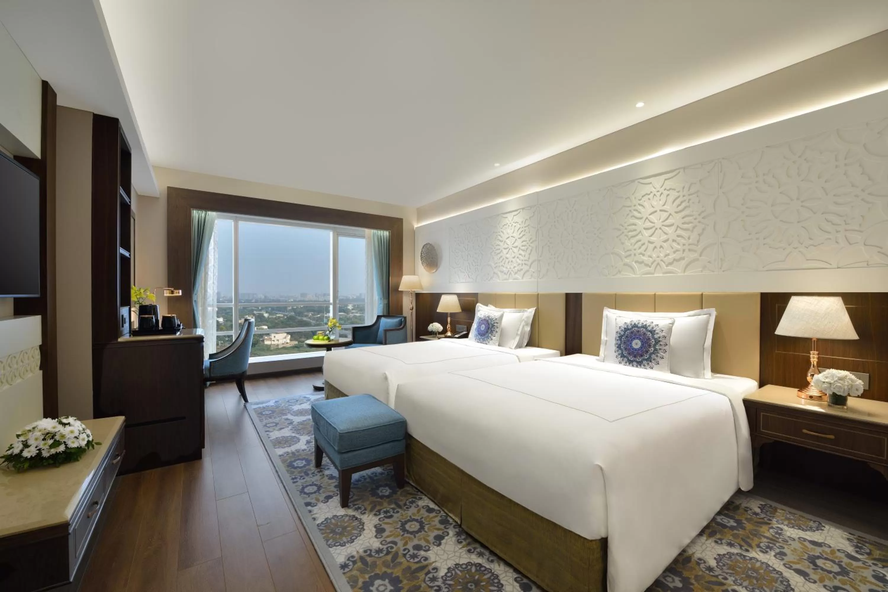 Bedroom, Bed in Taj Skyline Ahmedabad