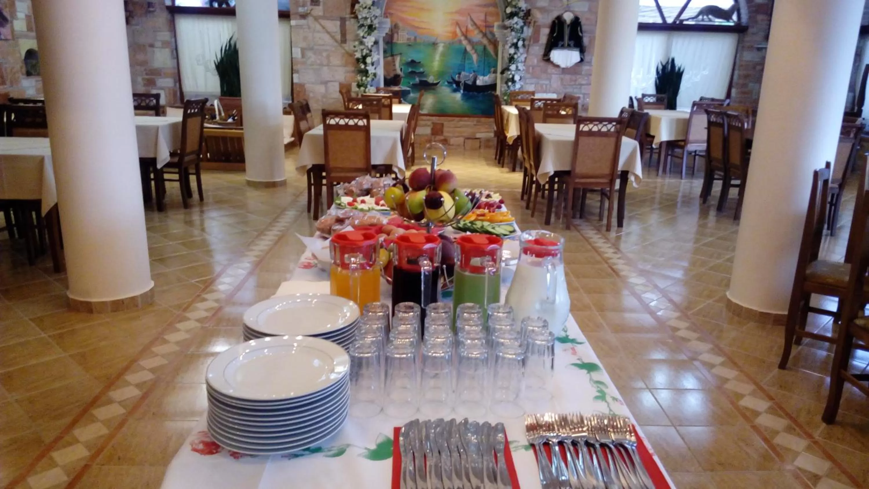 Restaurant/places to eat in Hotel Piccolino