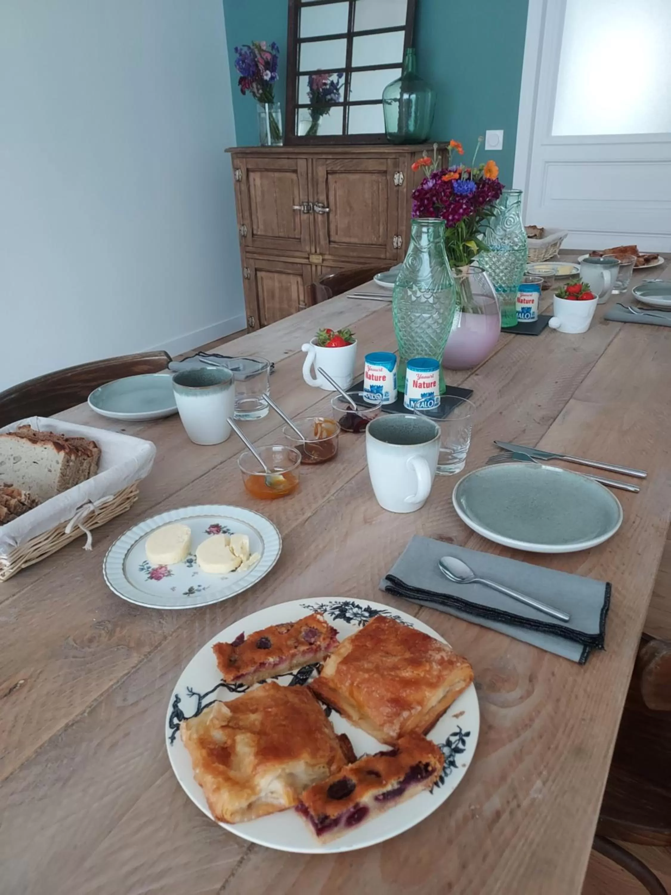 Breakfast in Maison Triton et Porcelaine