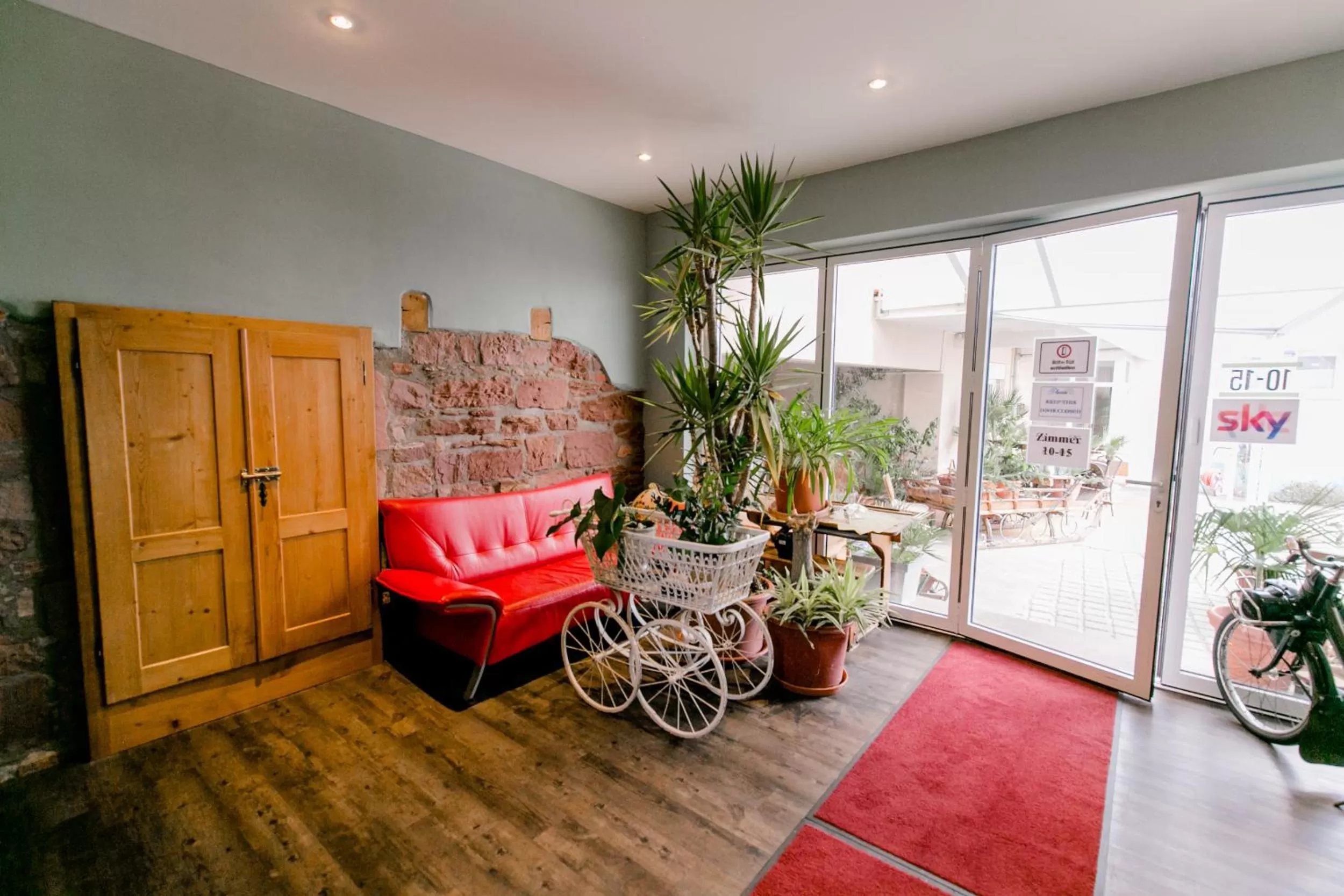 Lobby or reception in Burgers Hotel