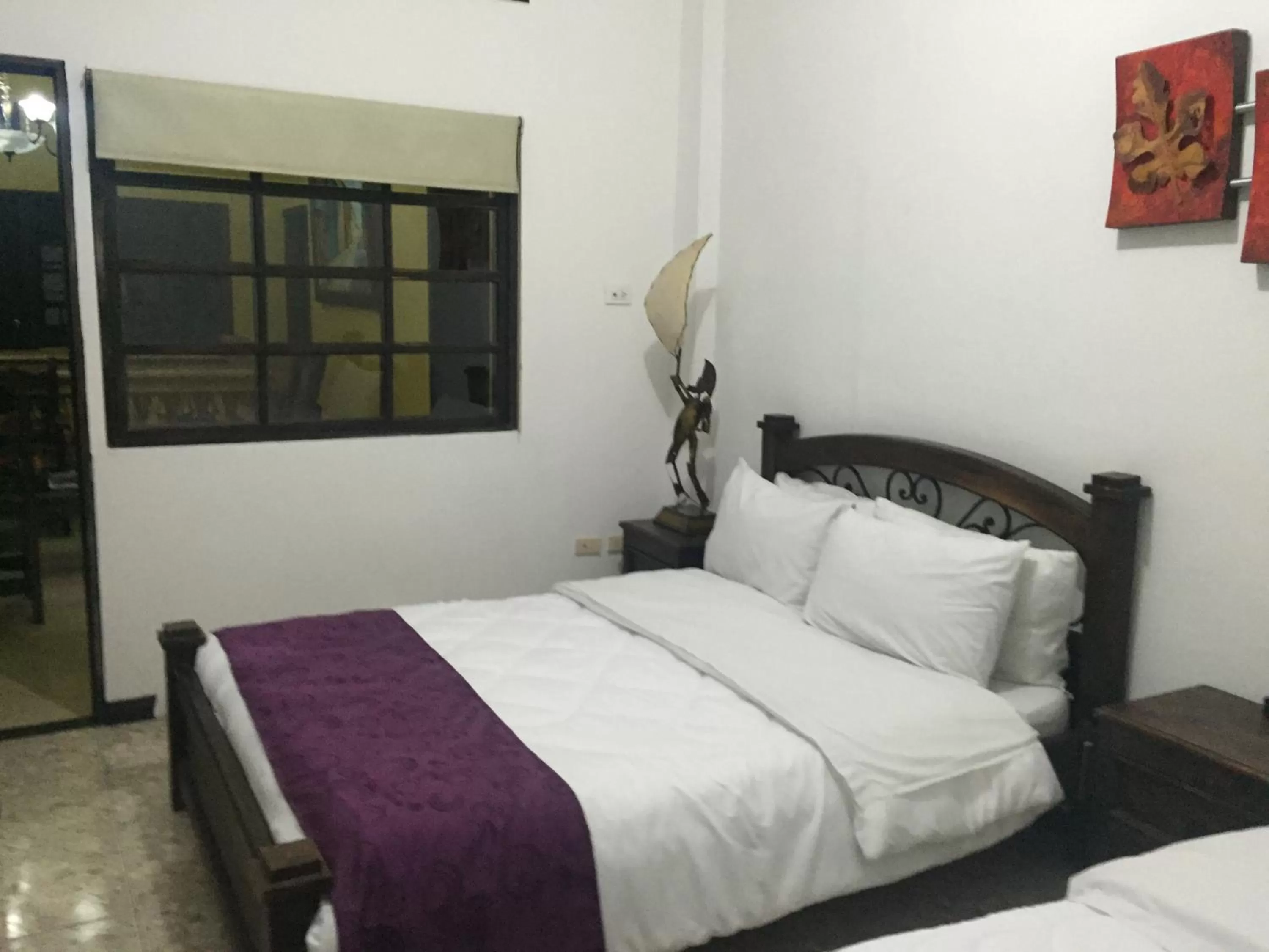 Bed in Hotel Colonial Manizales
