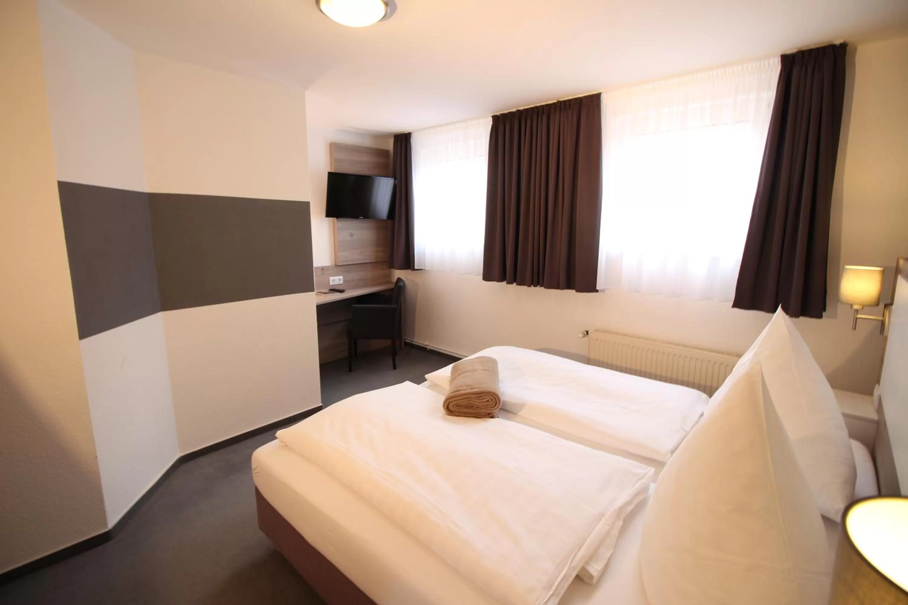 Photo of the whole room, Bed in Hotel Restaurant Jägerhof