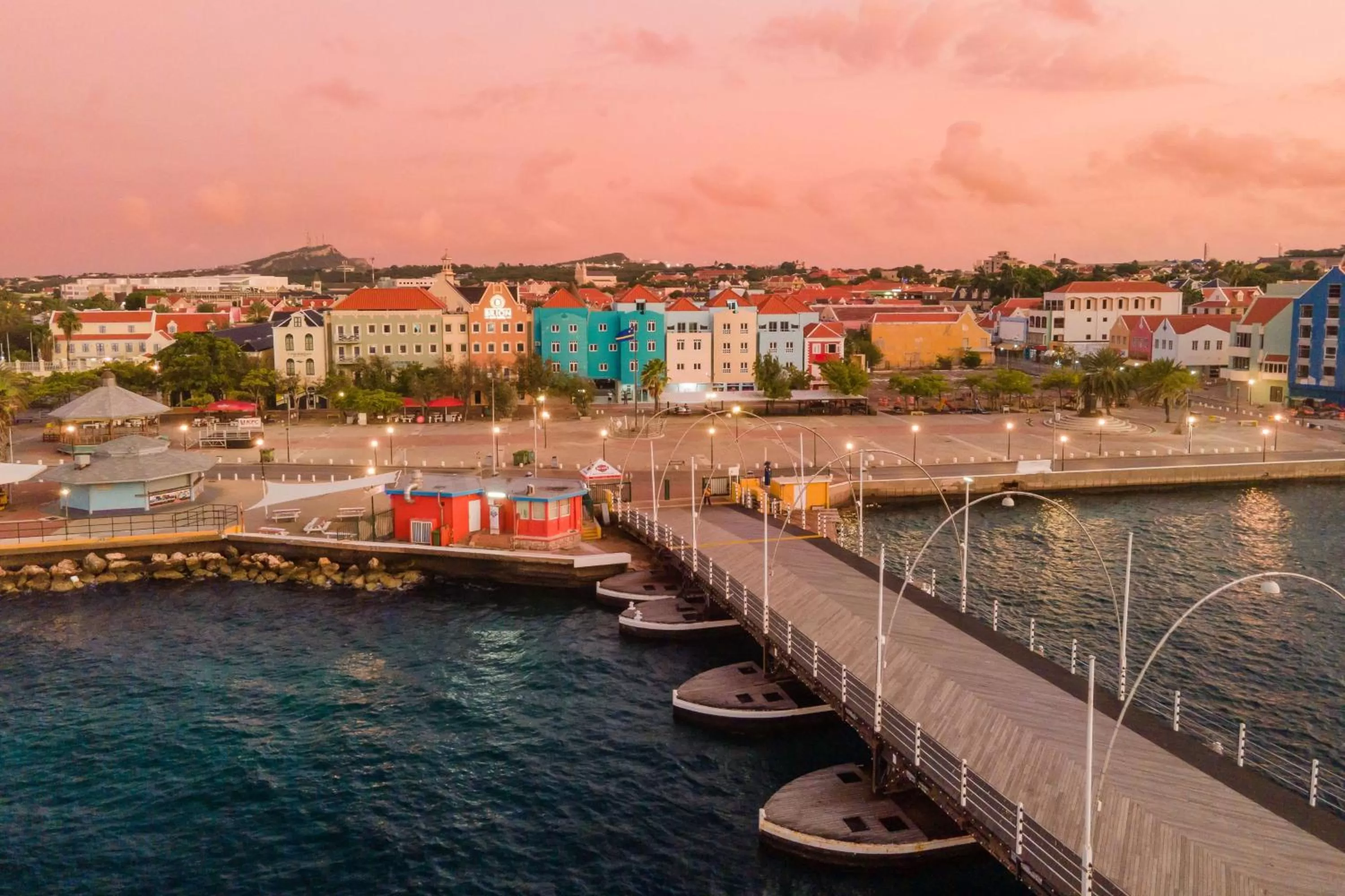 Property building in Brion City Hotel BW Signature Collection