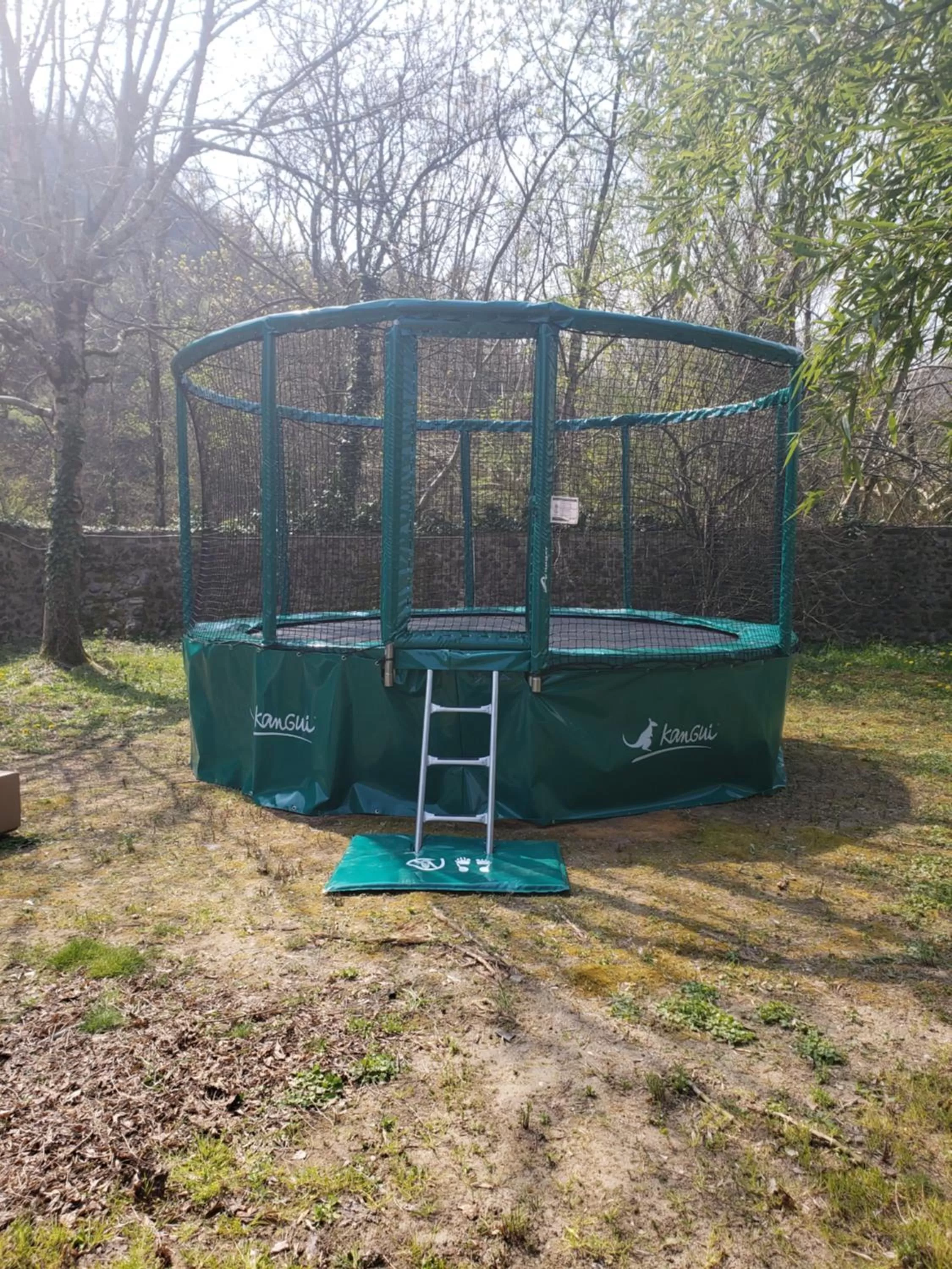 Children play ground in Le Moulin D'onclaire Camping et chambres d'hôtes