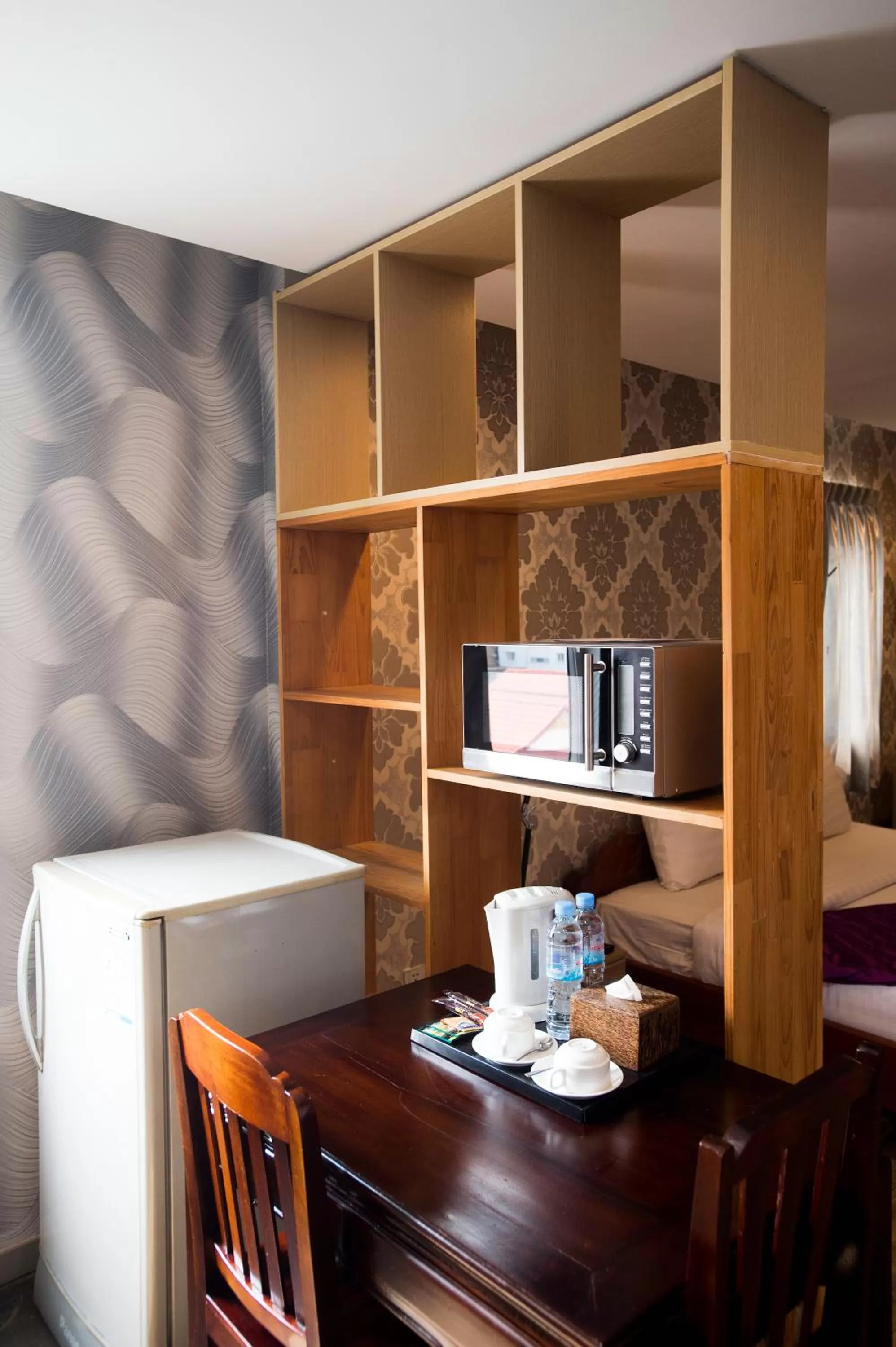 Kitchen or kitchenette in White Residence Hotel & Apartment