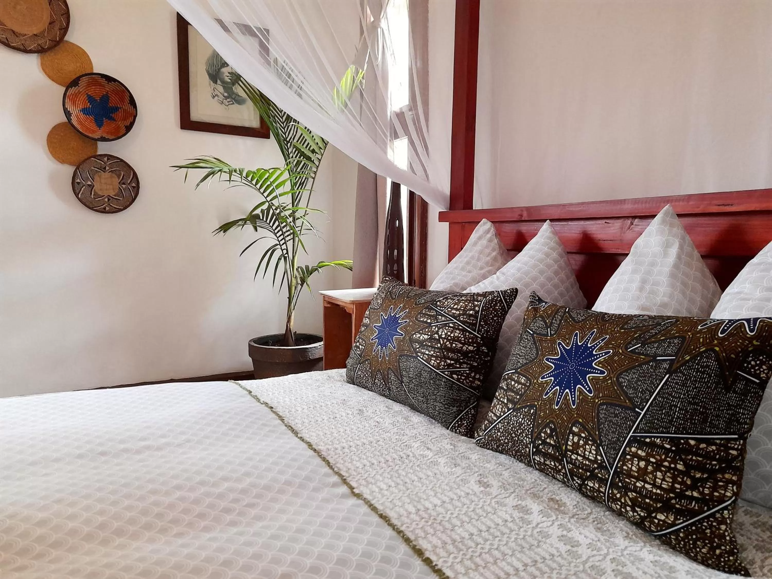 Bed in Utamaduni House B&B