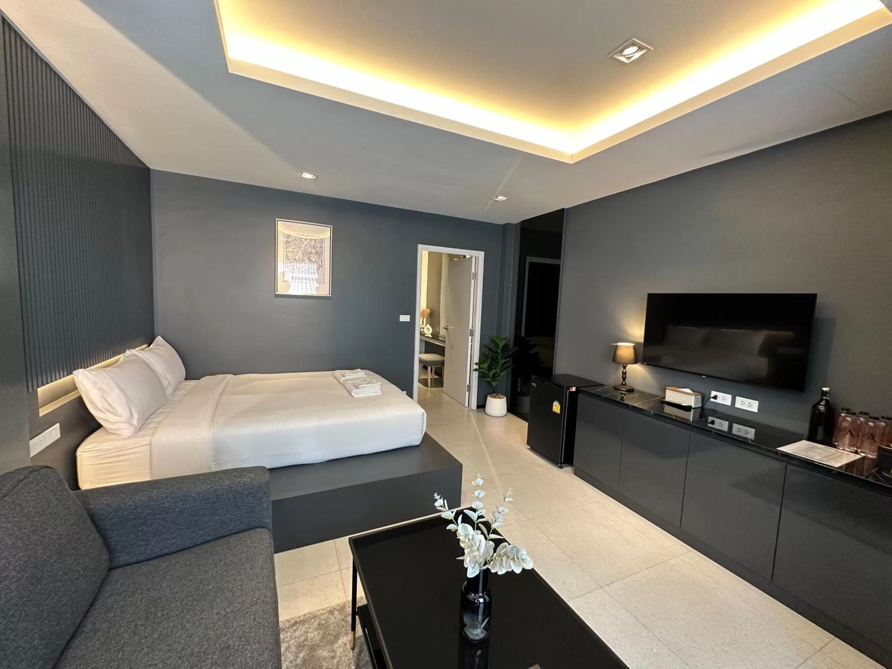 Bed in Ascella Bangkok Hotel