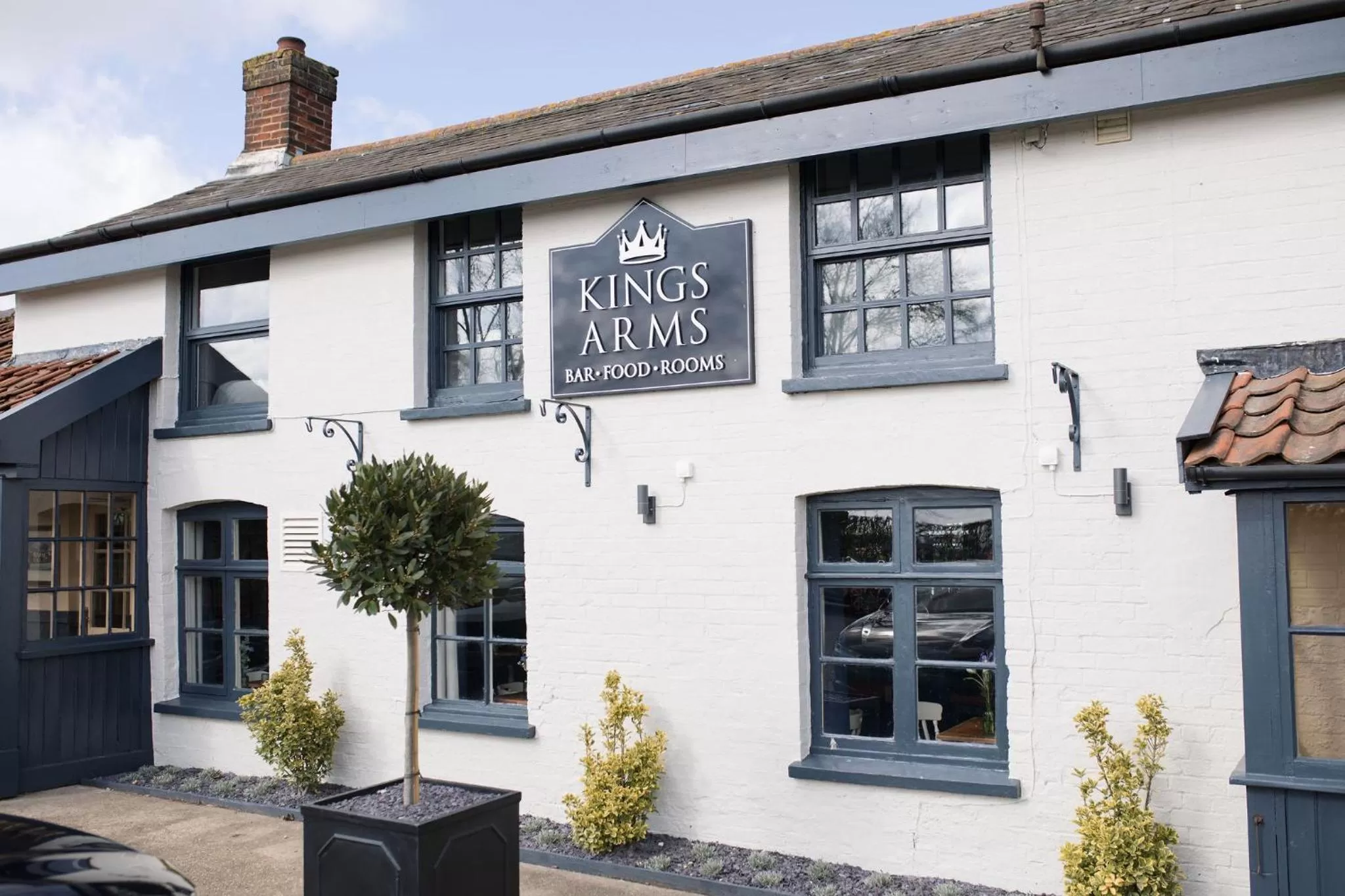 Lobby or reception in The Kings Arms, Colchester A120
