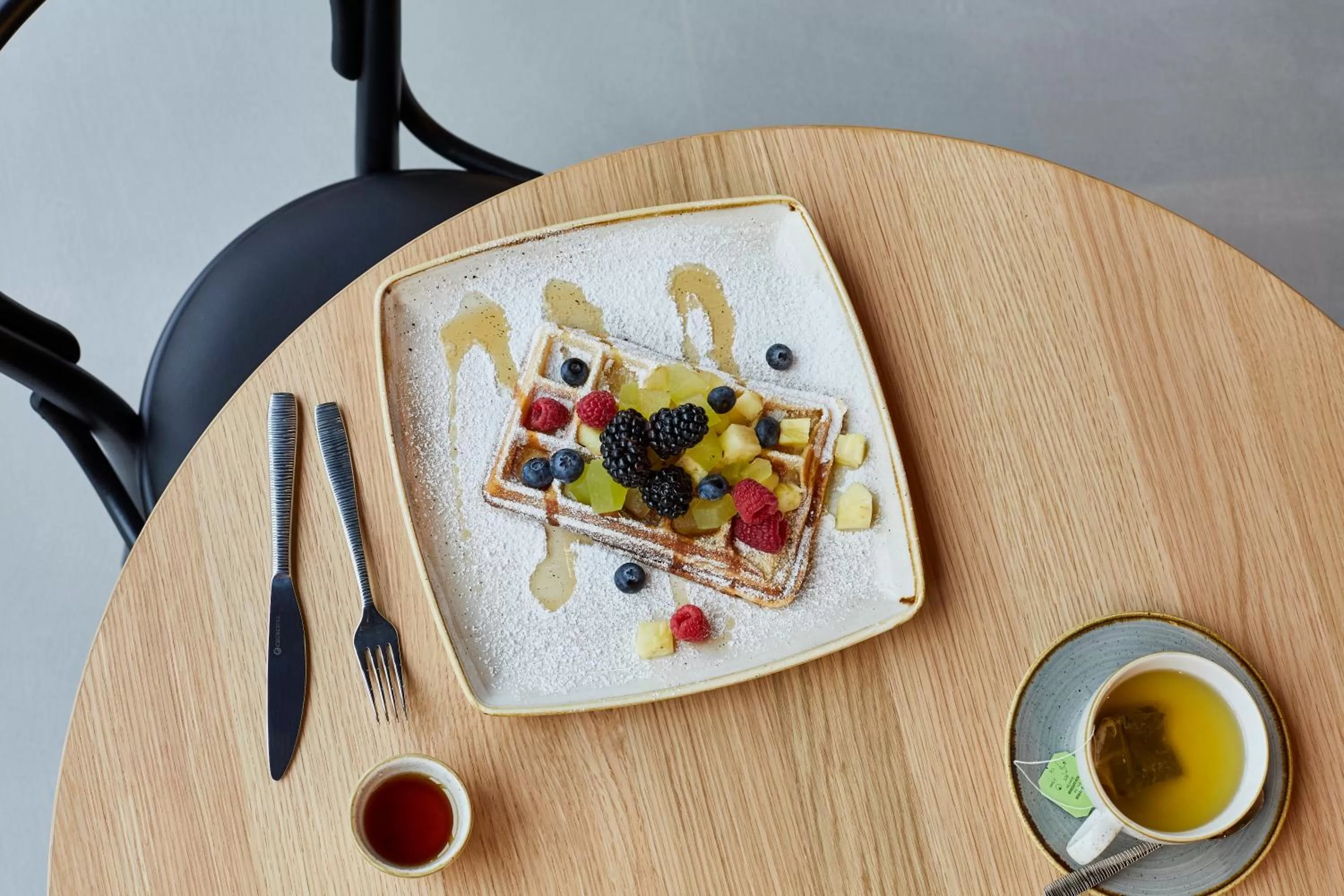 Restaurant/places to eat in Hotel Indigo Berlin - East Side Gallery