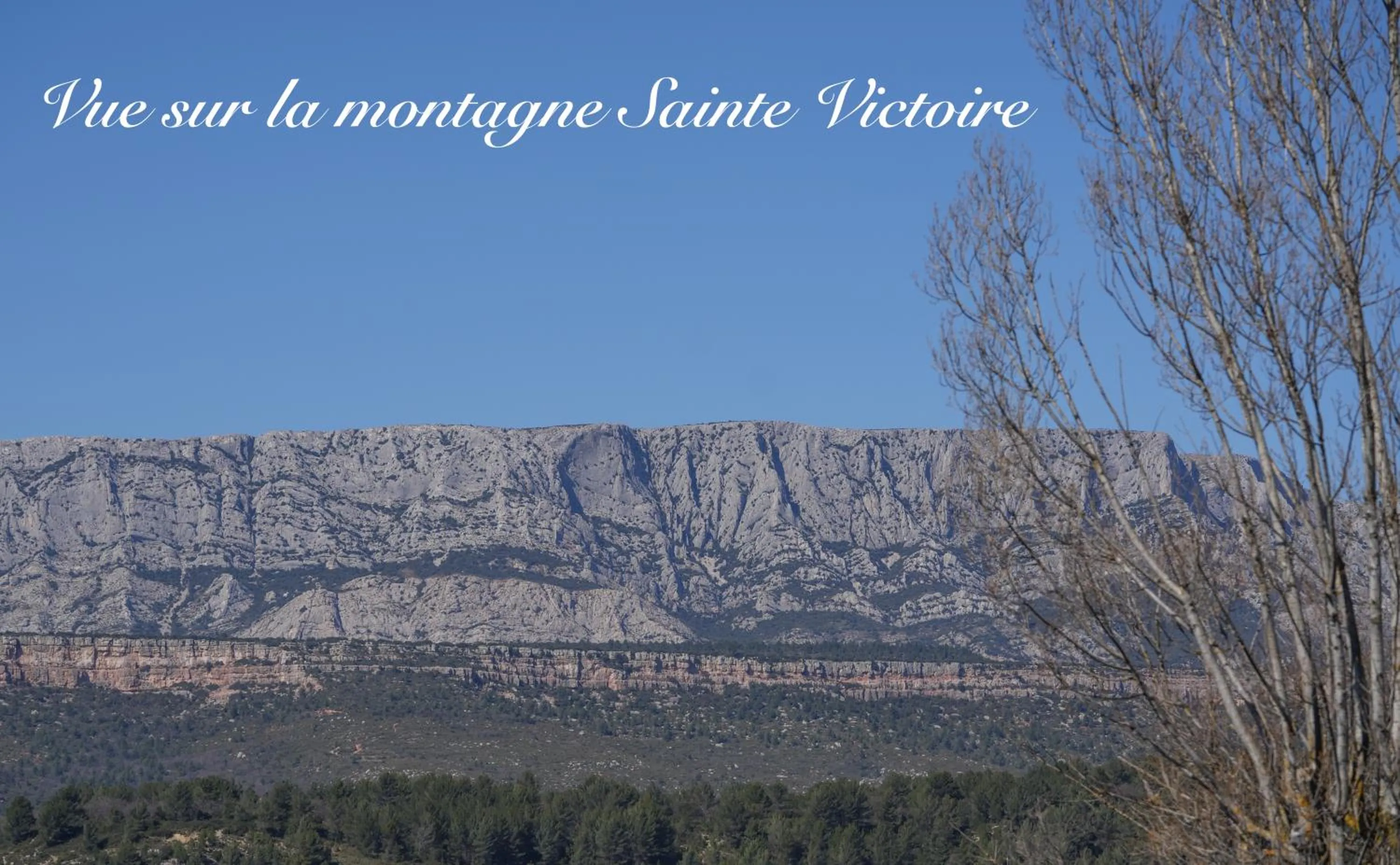 Mountain view in Hôtel Mount Venturi - Aix-En-Provence Sainte-Victoire - Bar & Restaurant & Padel