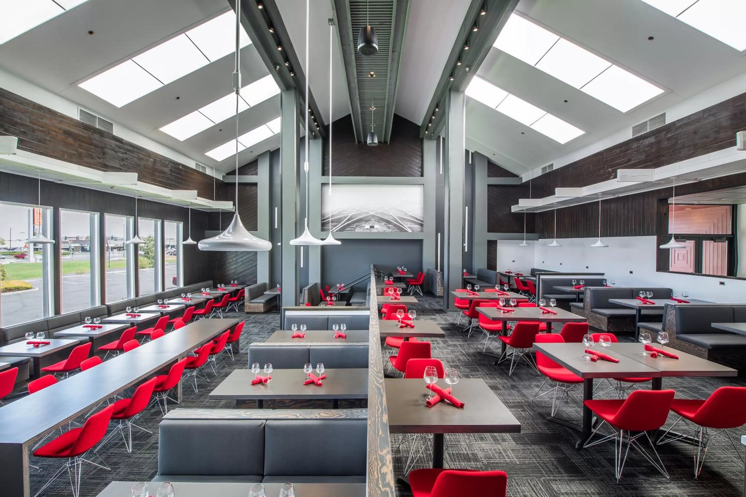 Restaurant/places to eat in Red Lion Hotel Kennewick Columbia Center