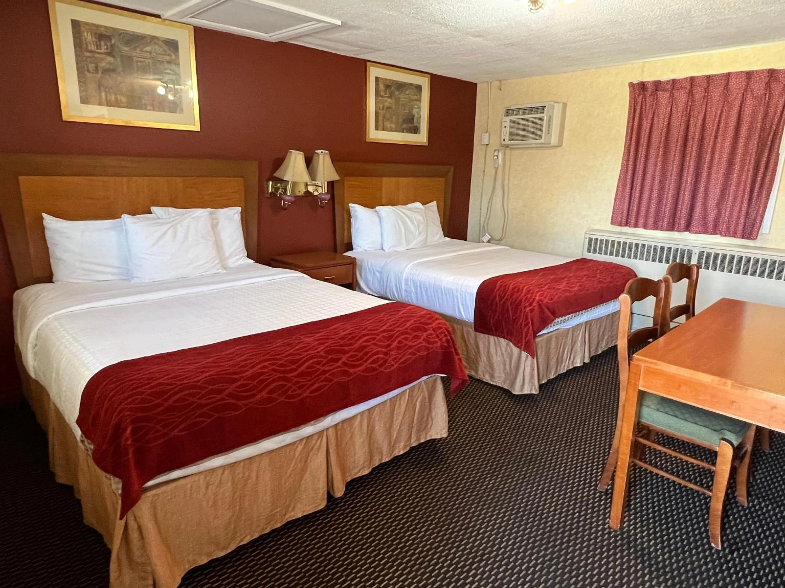 Queen Room with Two Queen Beds - Non-Smoking in Bestway Motel