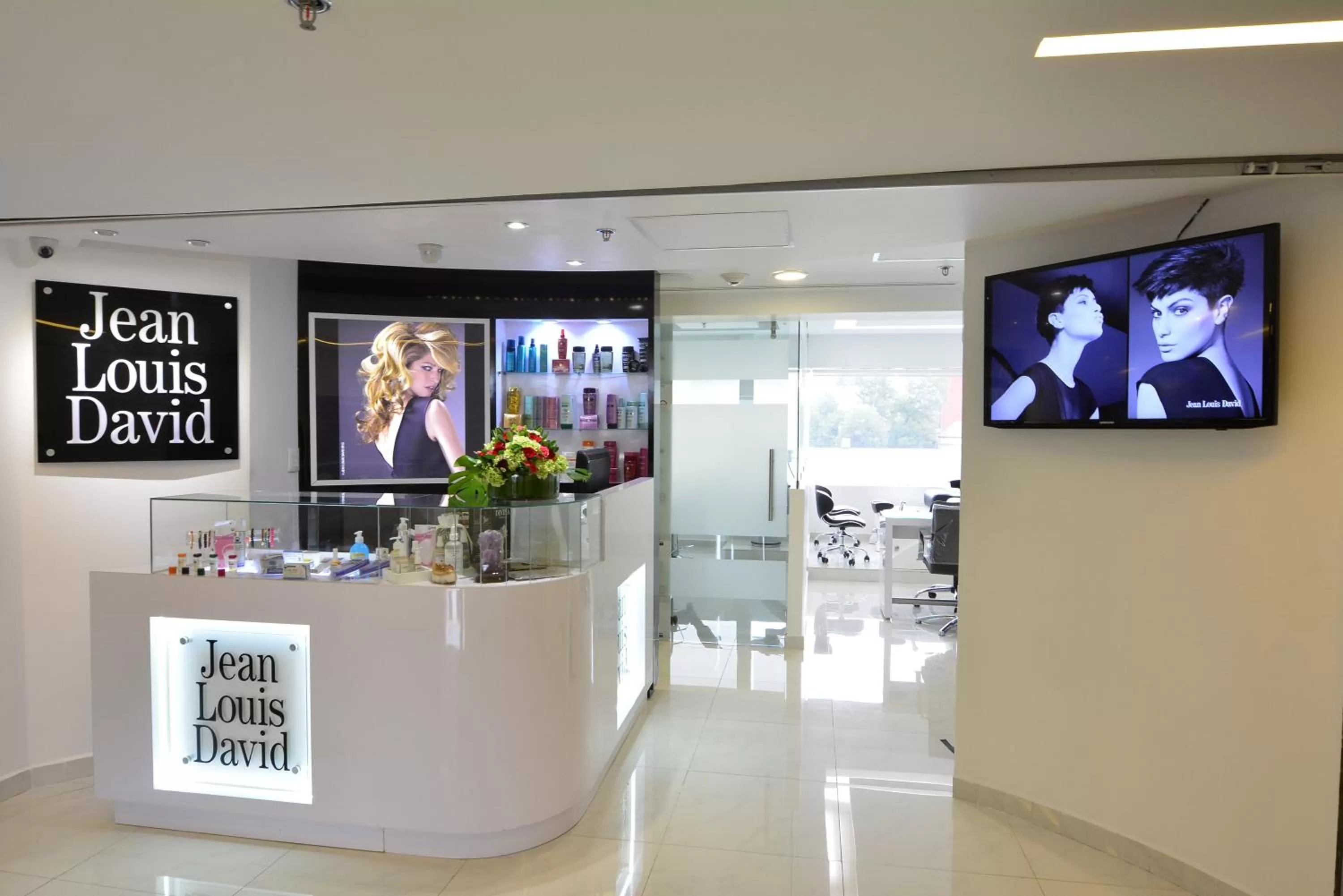 Lobby or reception in Presidente InterContinental Mexico City by IHG