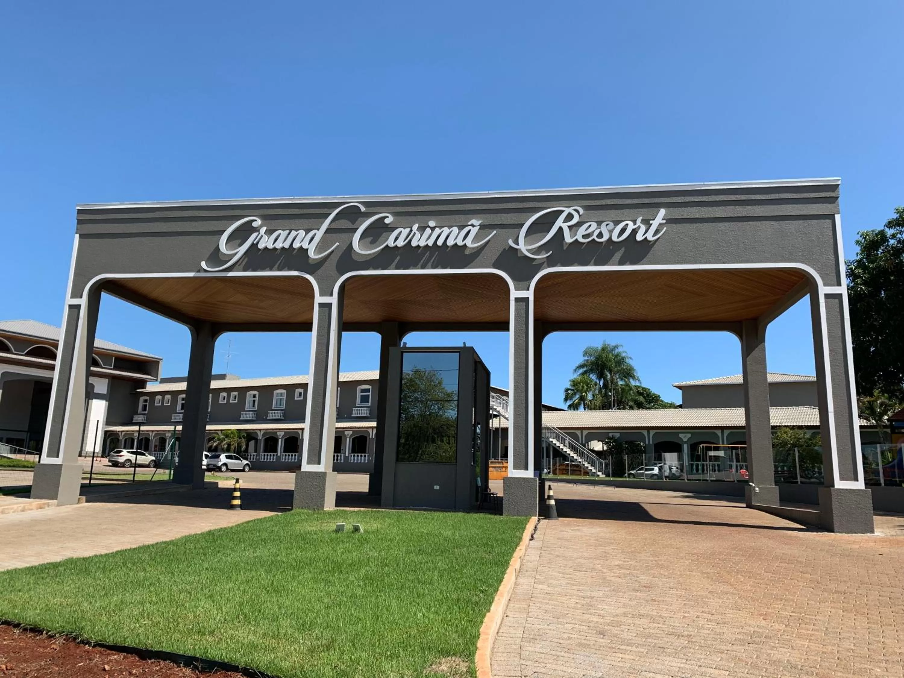 Property building in Grand Carimã Resort & Convention Center