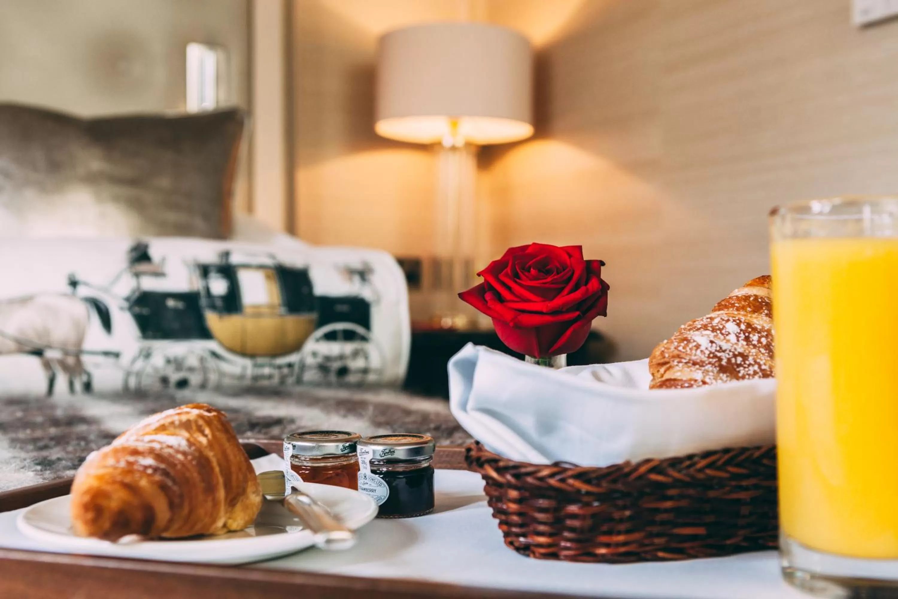 Breakfast in 11 Cadogan Gardens and The Apartments by Iconic Luxury Hotels