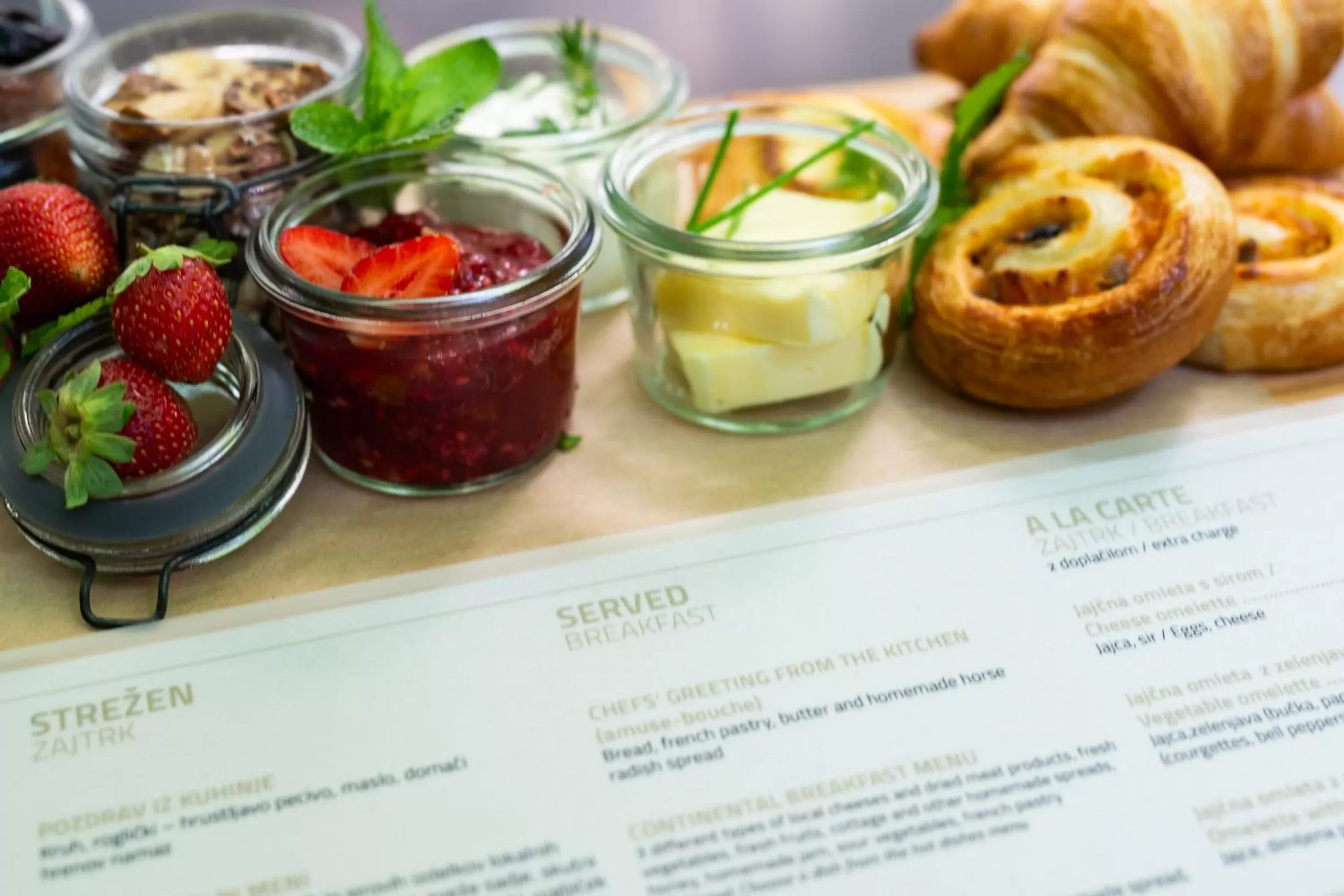 Breakfast in Hotel Mrak