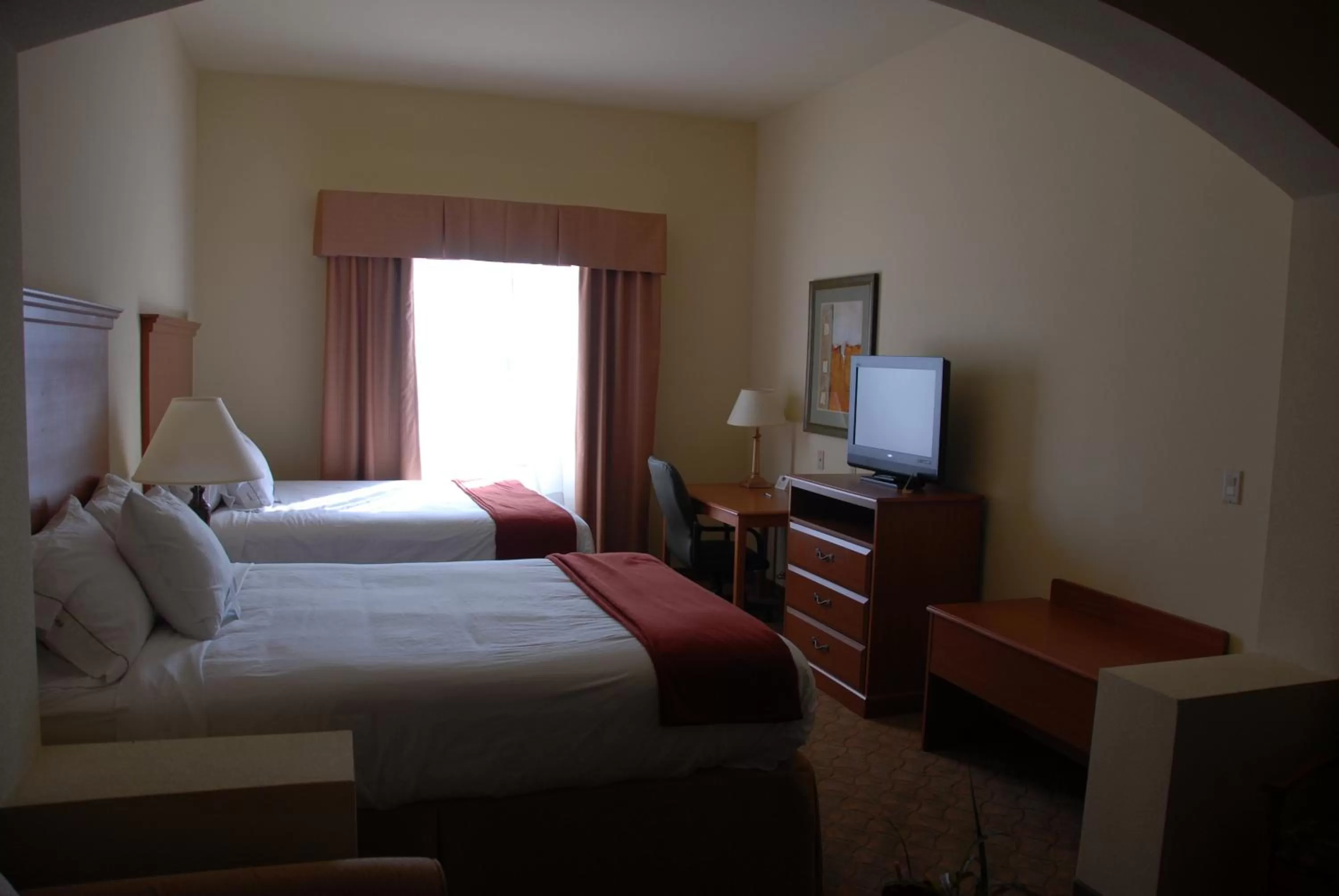Photo of the whole room, Bed in Holiday Inn Express Hotel & Suites Zapata by IHG